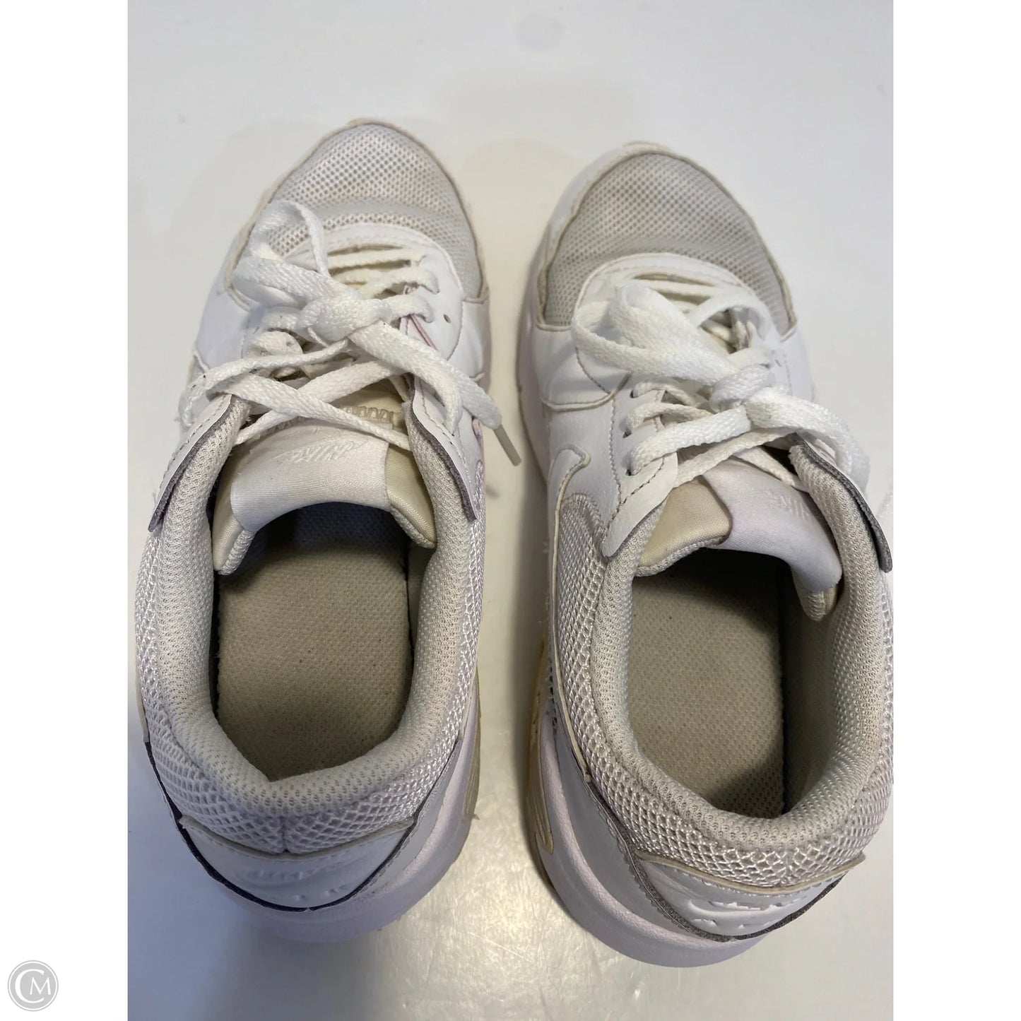 Shoes Sneakers By Nike In White, Size: 6