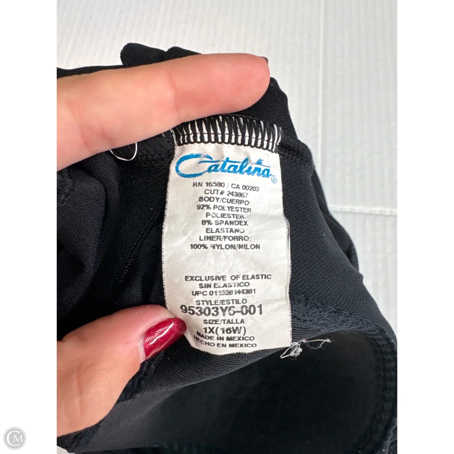 Swimsuit Top By Catalina In Black, Size: 1x