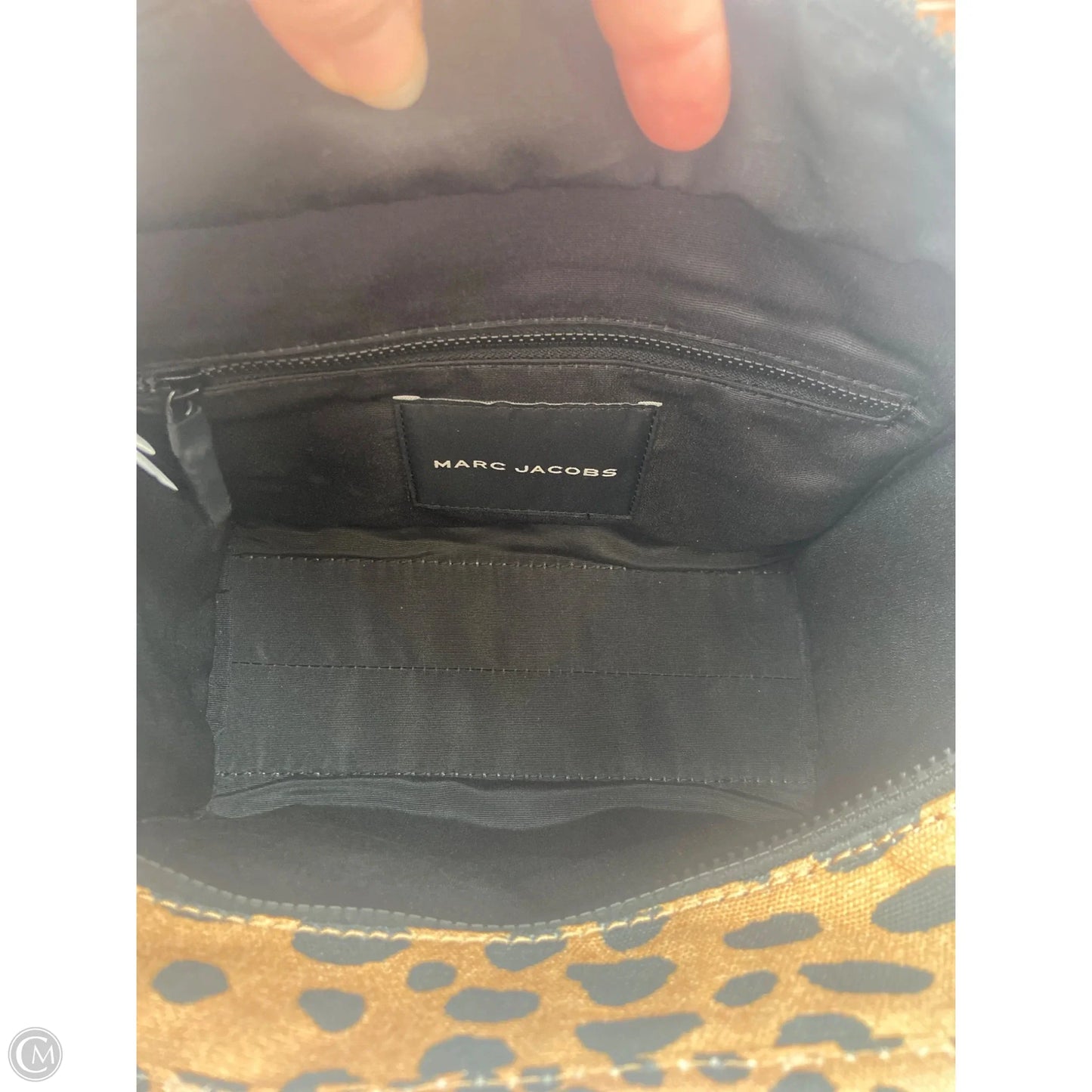 Crossbody Luxury Designer By Marc Jacobs, Size: Medium