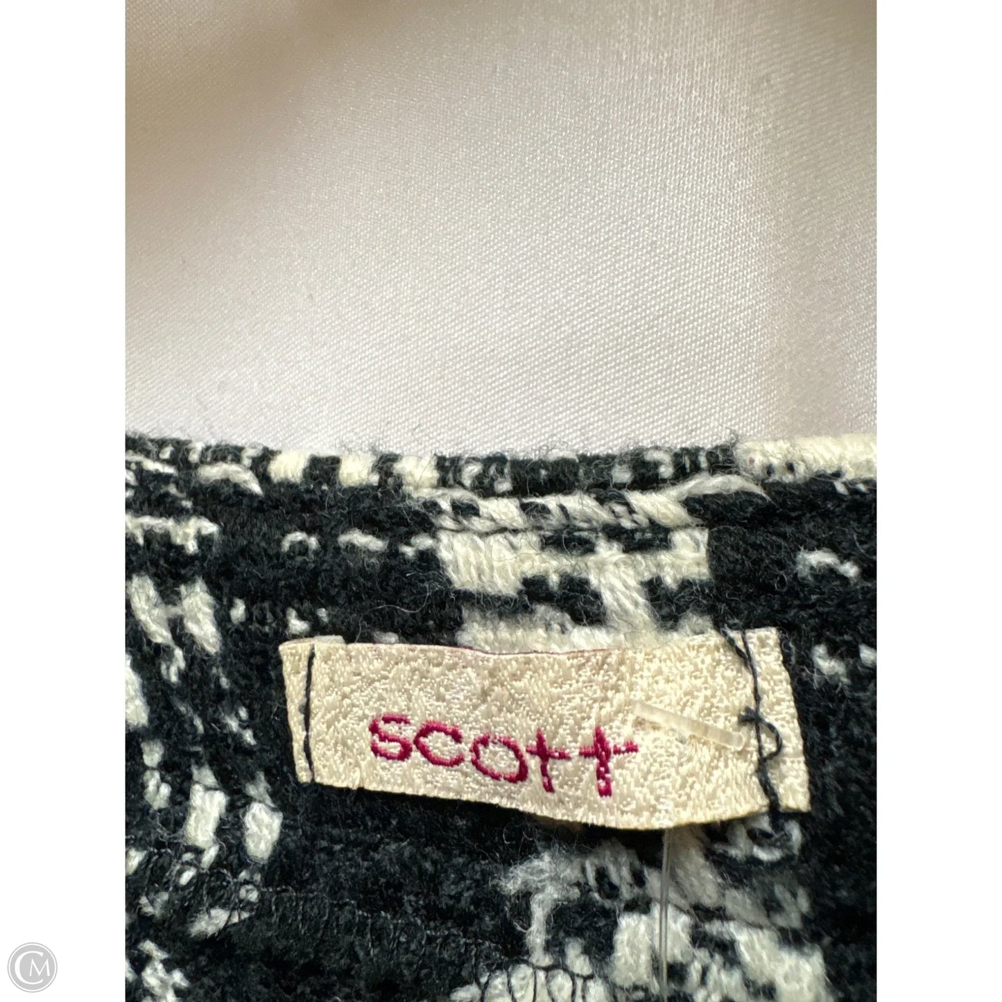 Skirt Midi By Clothes Mentor In Black & White, Size: L