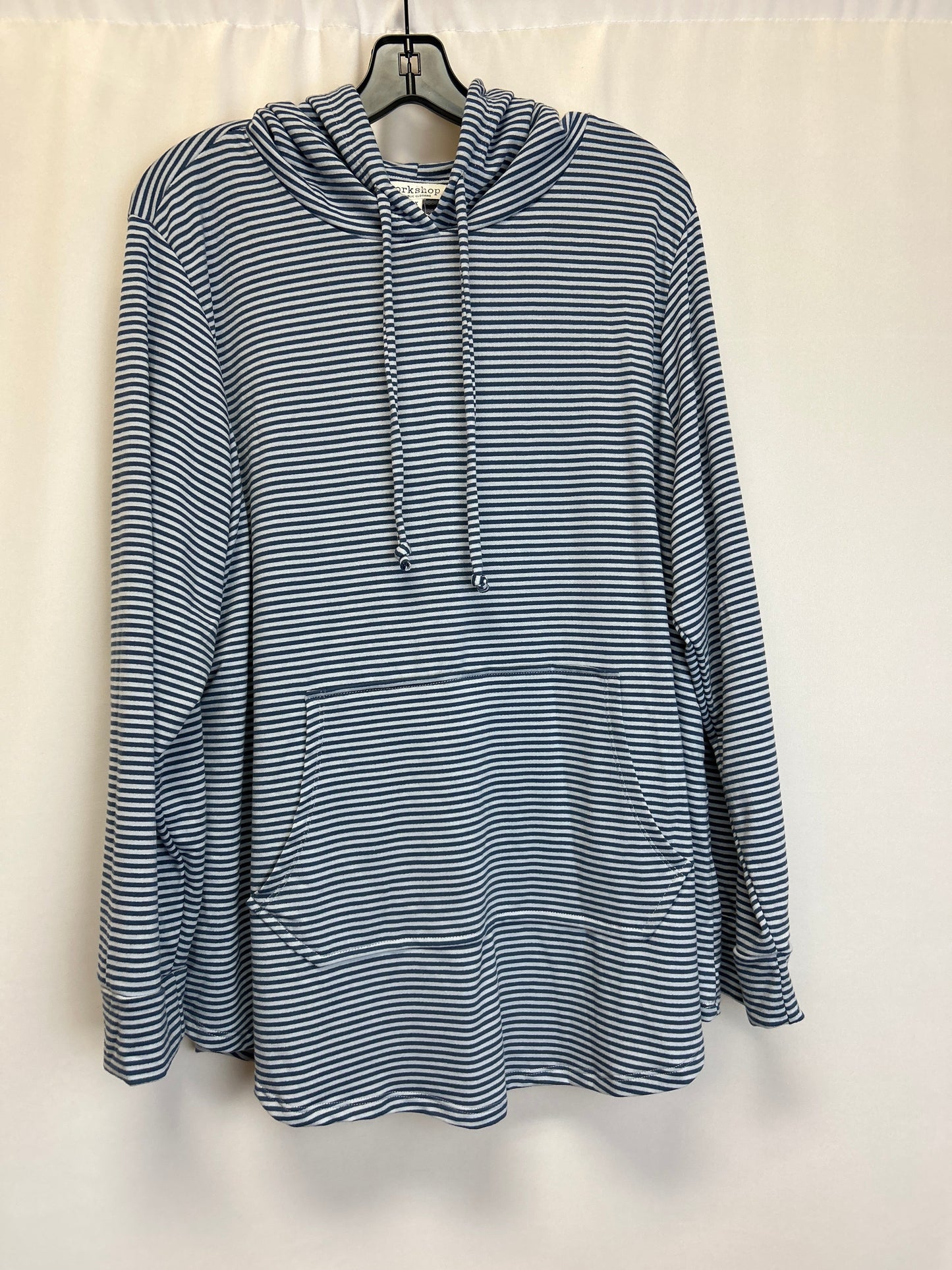 Sweatshirt Hoodie By Workshop Size: 2x