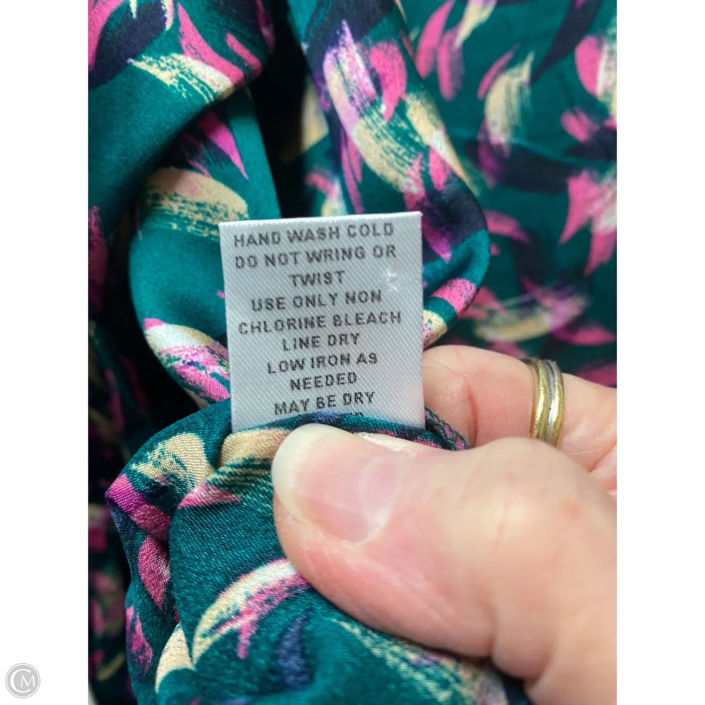 Top Long Sleeve By Jodifl In Green, Size: M