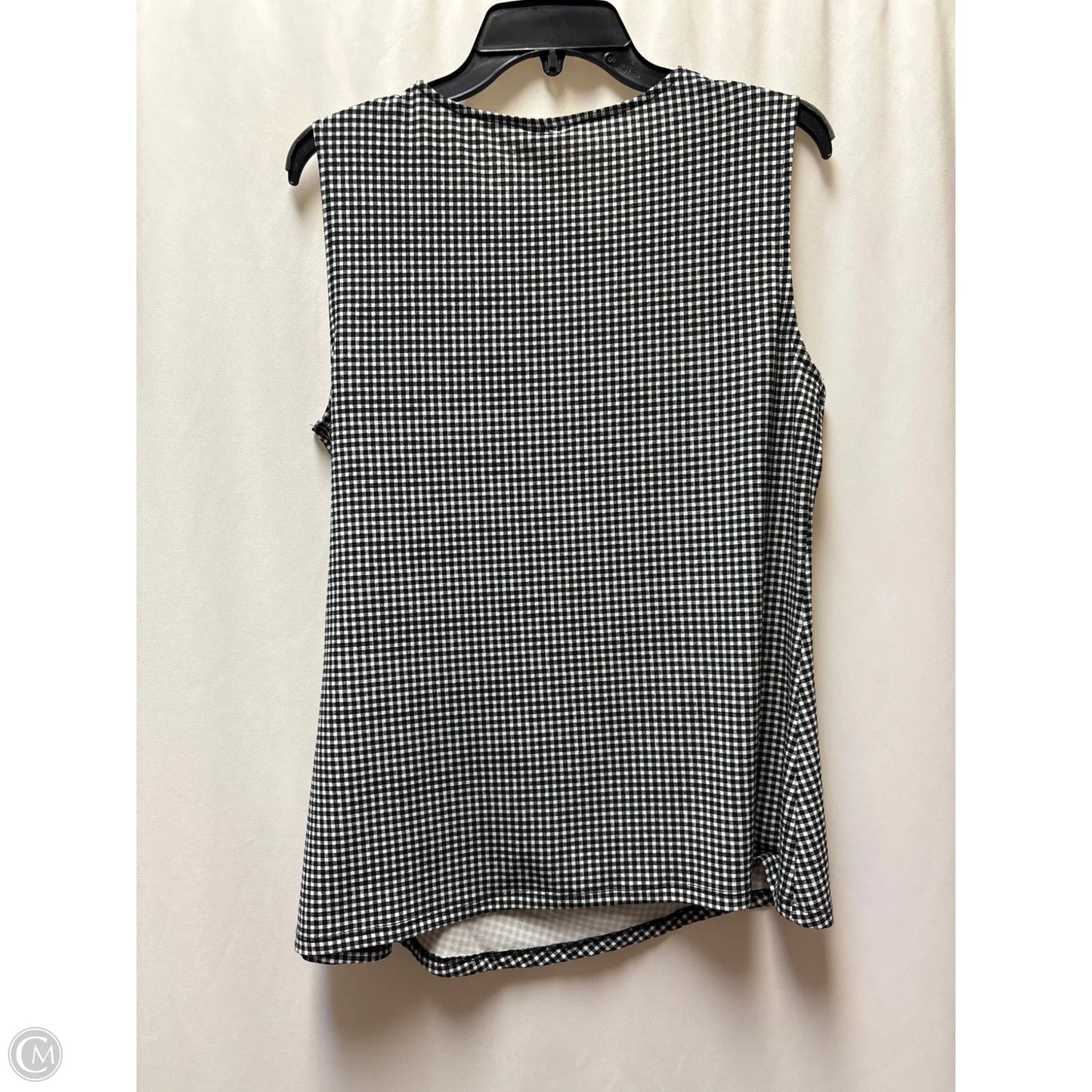 Top Sleeveless By Elle In Black, Size: L