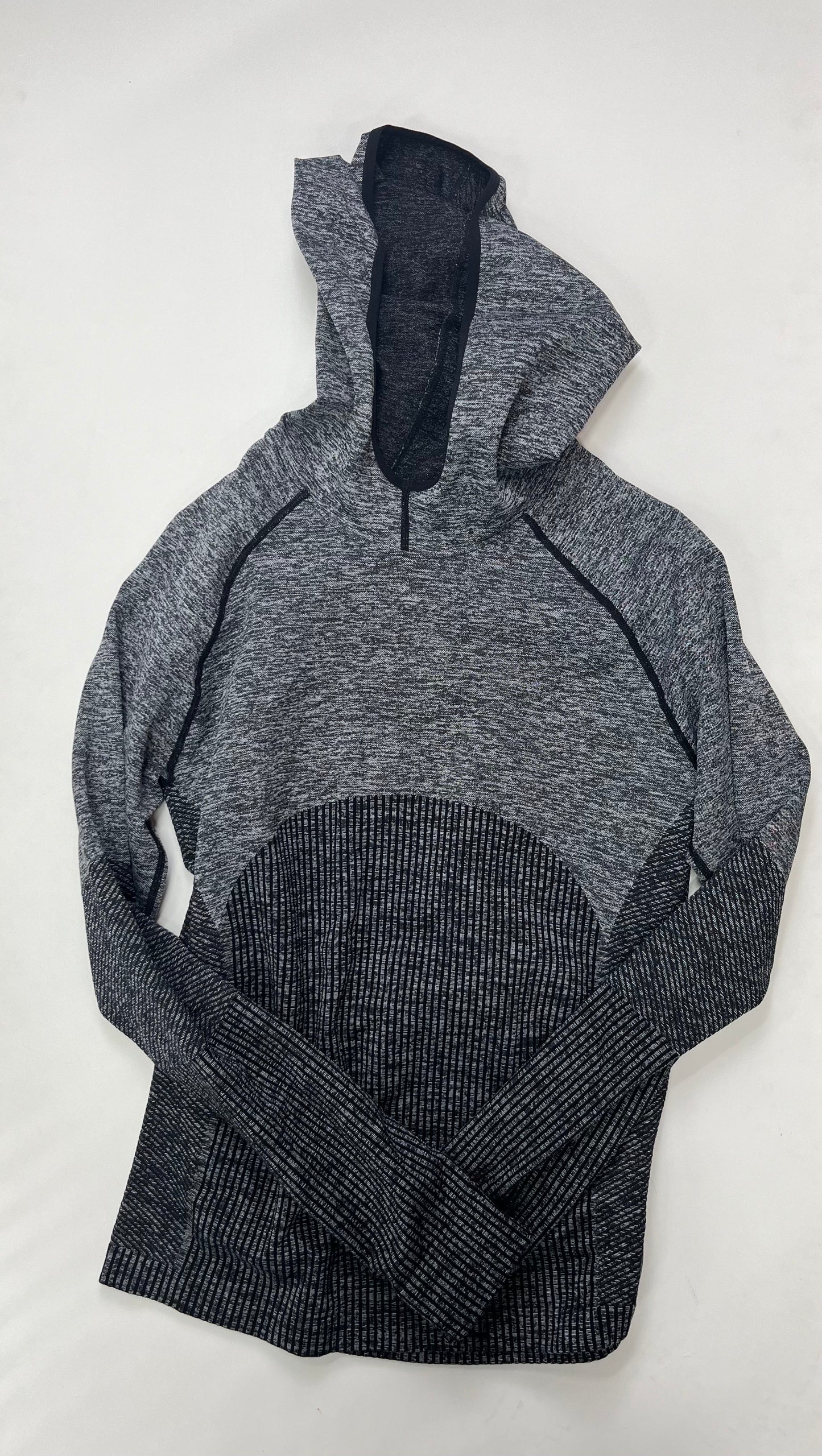 Athletic Sweatshirt Hoodie By Fabletics Size: S
