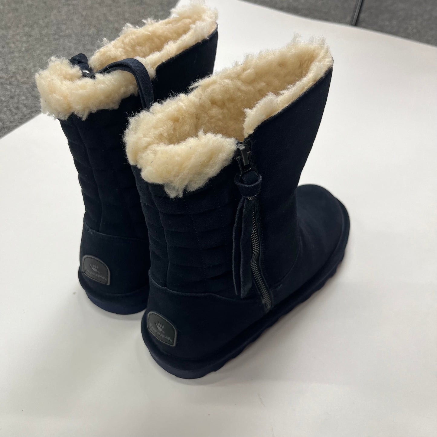 Boots Ankle Flats By Bearpaw Size: 9