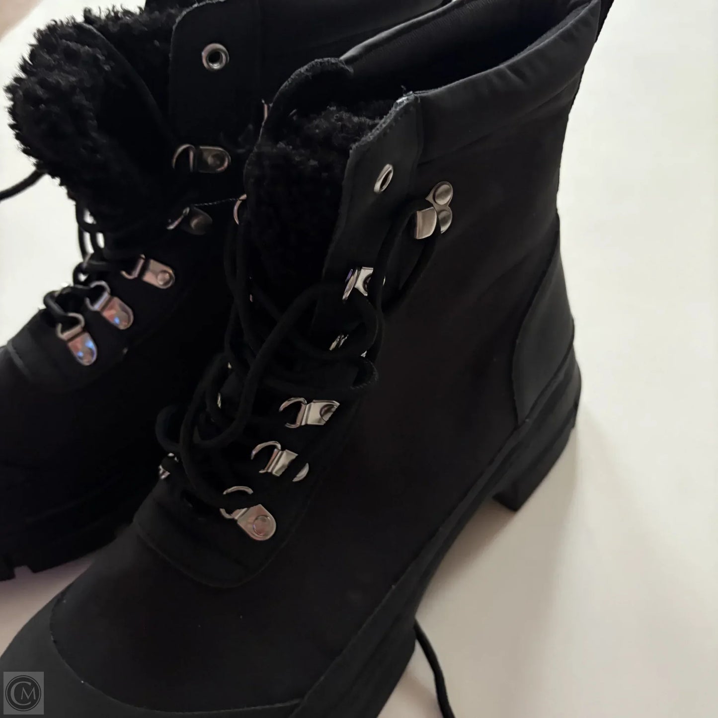 Boots Ankle Flats By Steve Madden Size: 9
