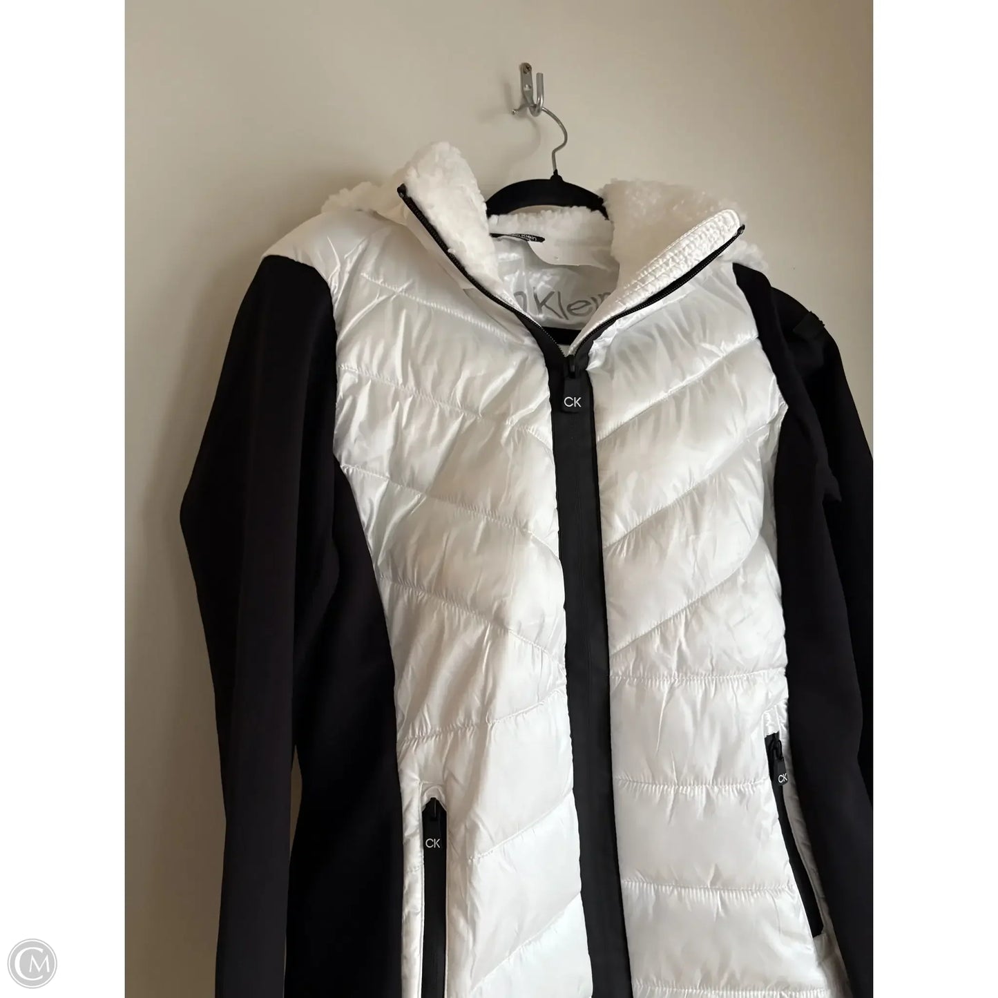 Jacket Puffer & Quilted By Calvin Klein Performance In Black & White, Size: M