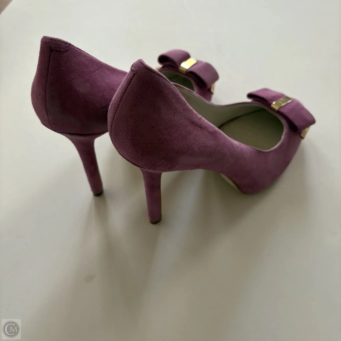 Shoes Designer By Michael Kors In Pink, Size: 9