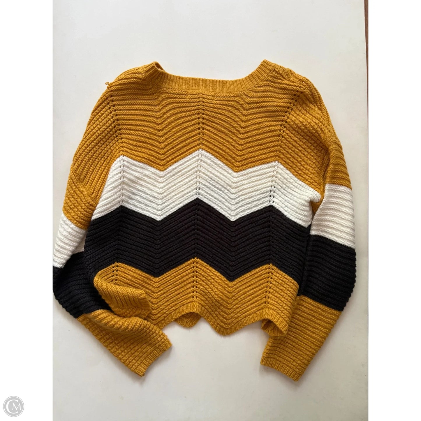 Sweater By Full Circle In Yellow, Size: M