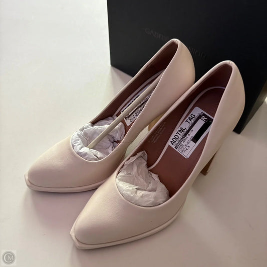 Shoes Heels Block By Gabrielle In Cream, Size: 8.5