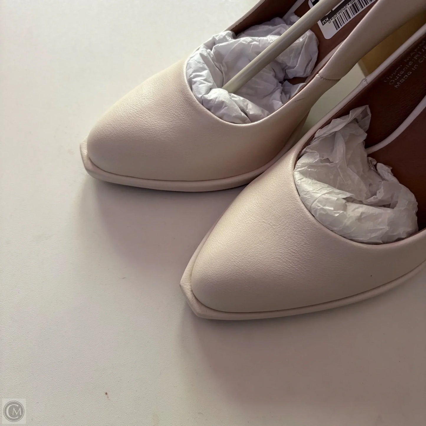 Shoes Heels Block By Gabrielle In Cream, Size: 8.5