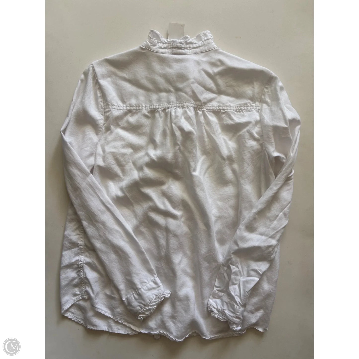 Top Long Sleeve By Crown And Ivy In White, Size: M