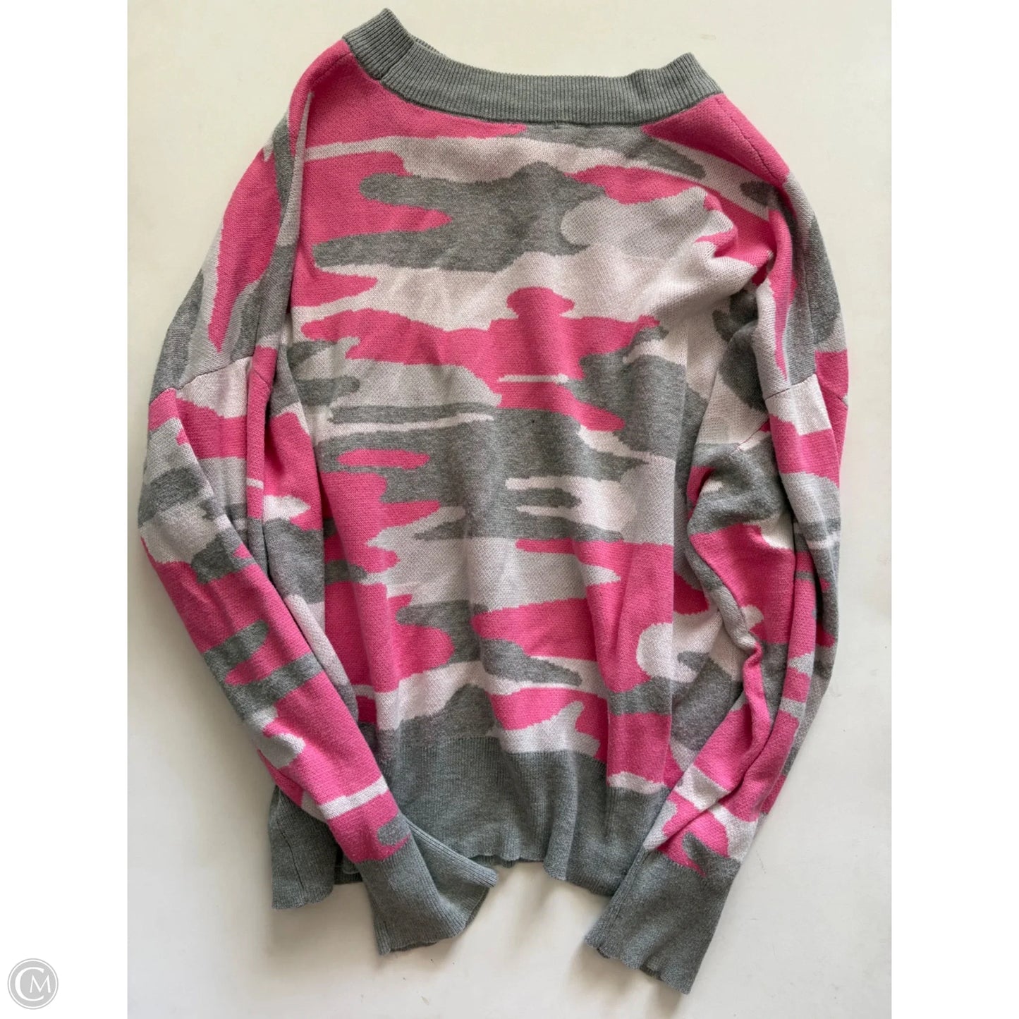 Sweater By Crown And Ivy In Camouflage Print, Size: M