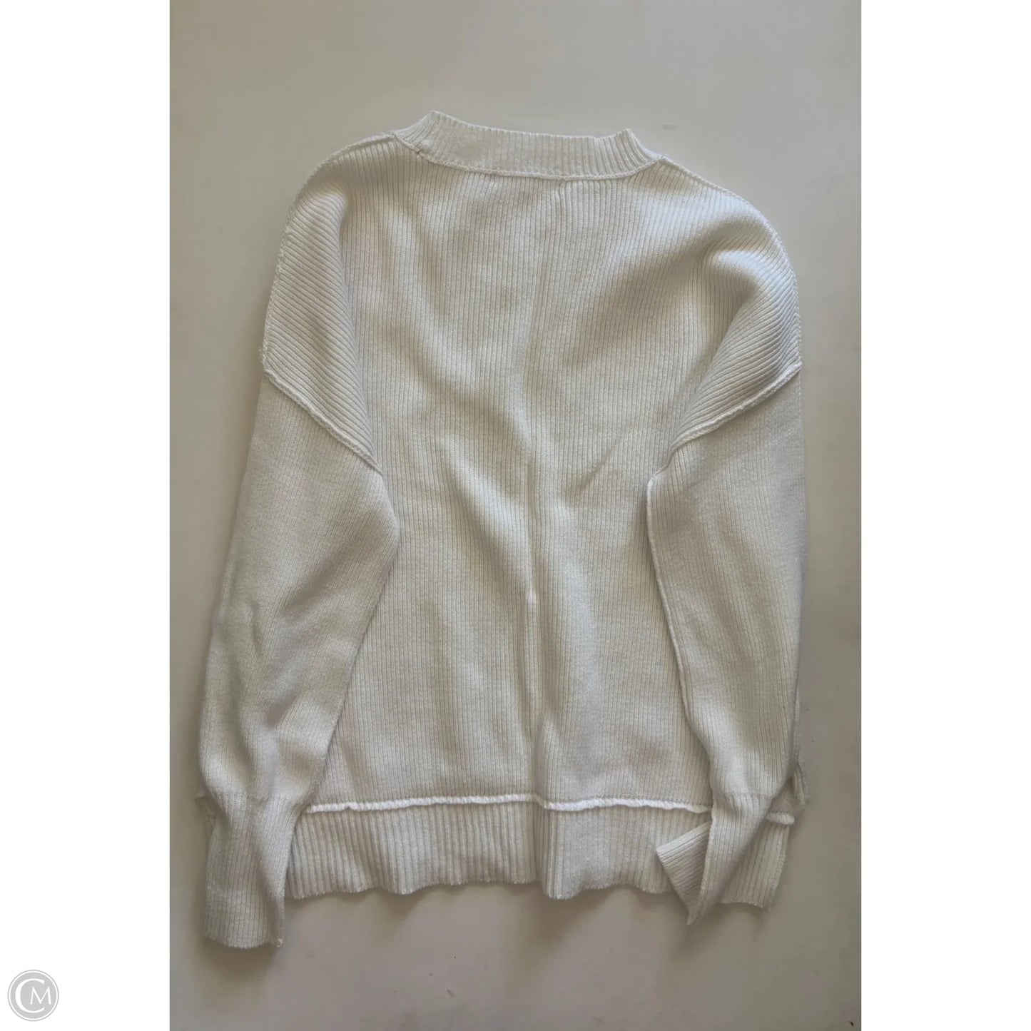 Sweater By Moon And Madison In White, Size: L
