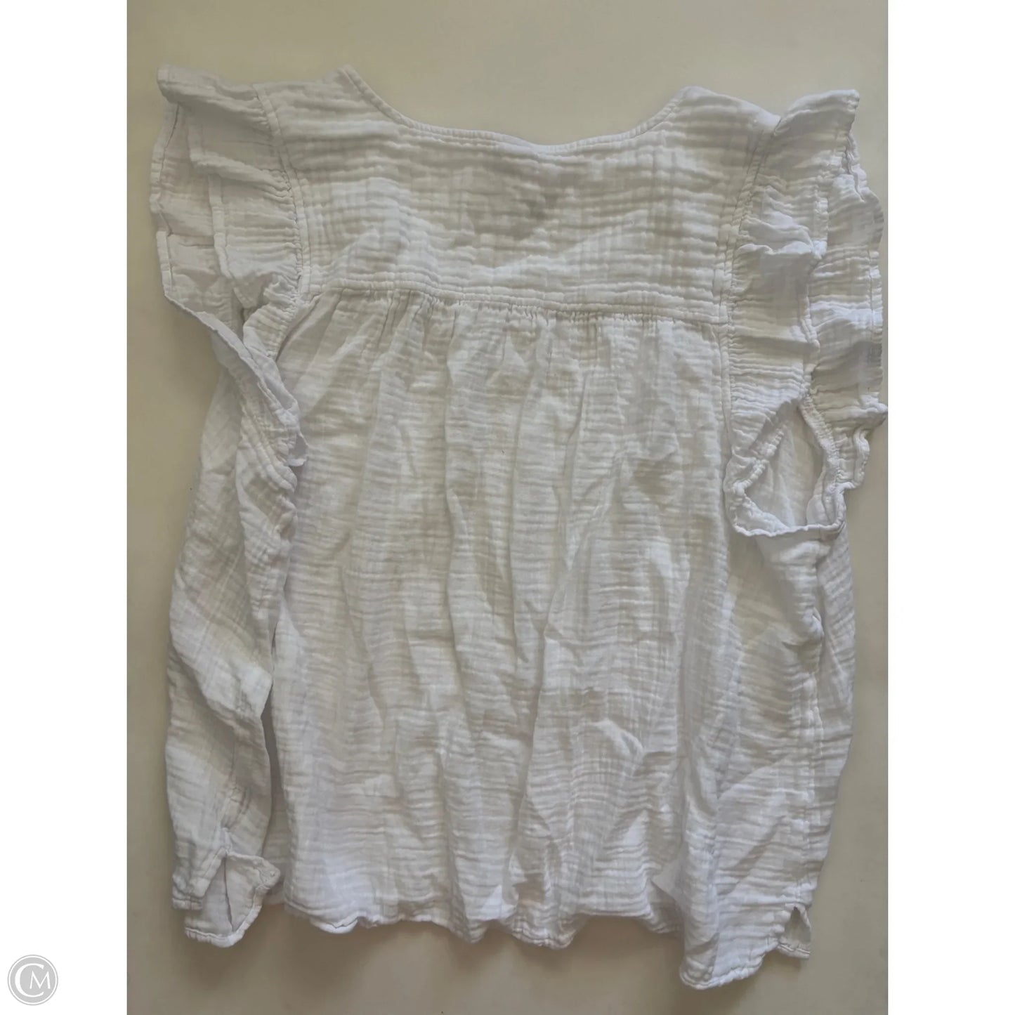 Top Short Sleeve By Old Navy In White, Size: 3x