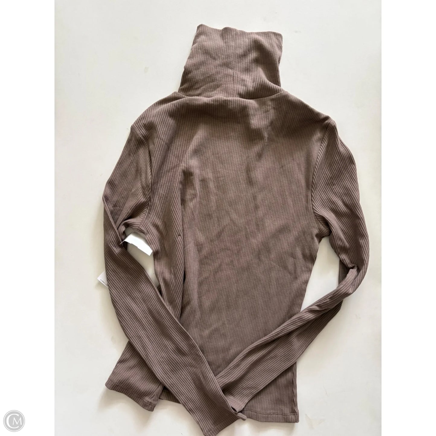 Top Long Sleeve By Old Navy In Brown, Size: M