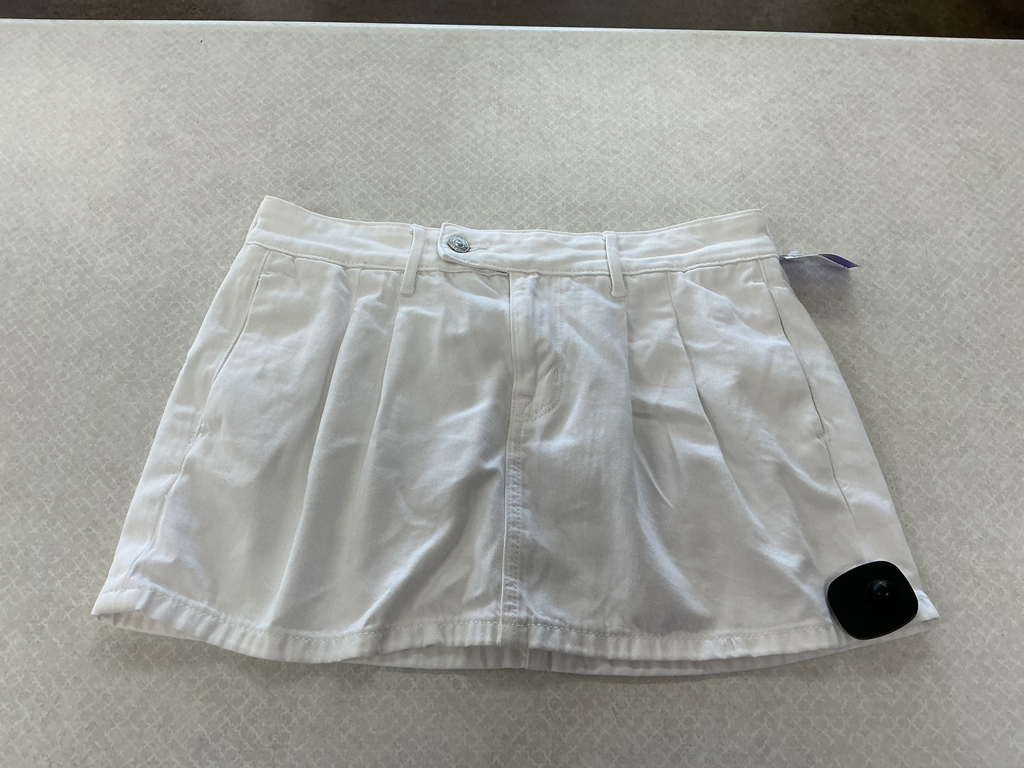 Skort By American Eagle In White Denim, Size:4
