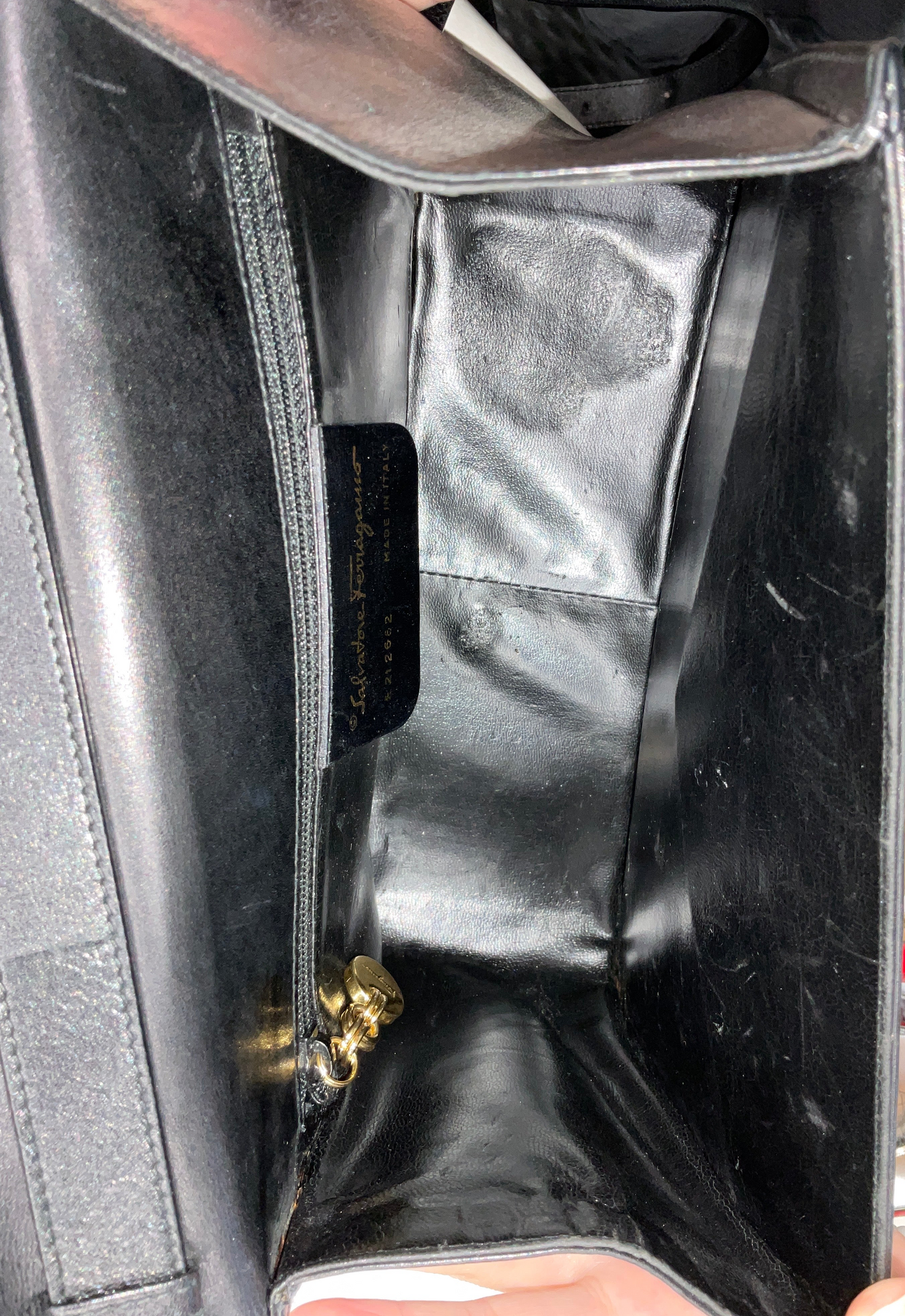 Crossbody Luxury Designer By Ferragamo, Size: Medium