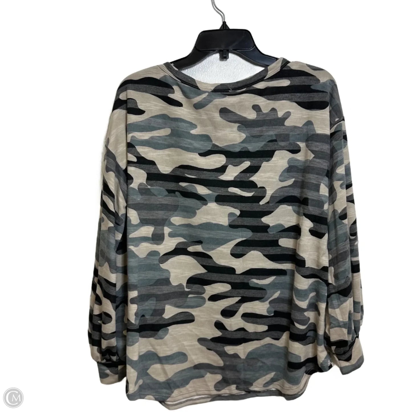 Top Long Sleeve Basic By Bibi In Camouflage Print, Size: M