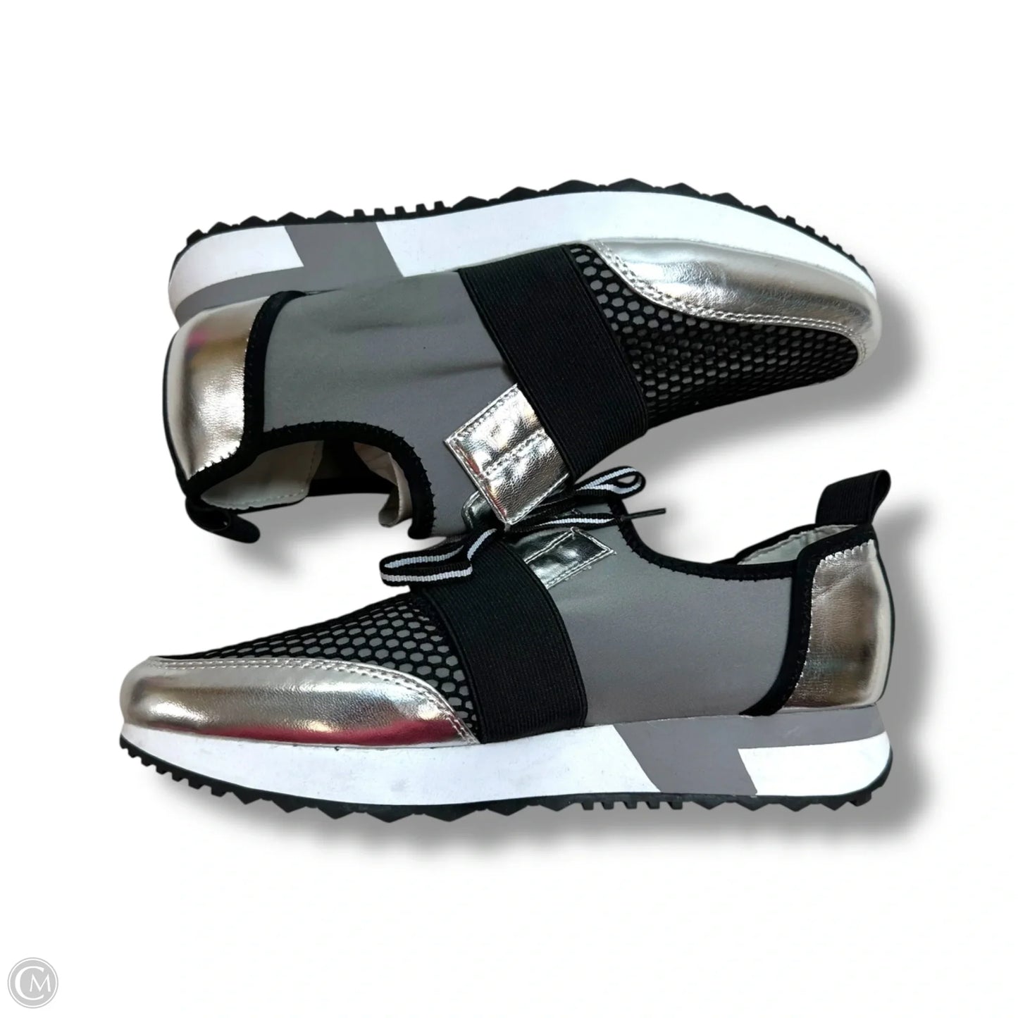 Shoes Sneakers By Steve Madden In Silver, Size: 8