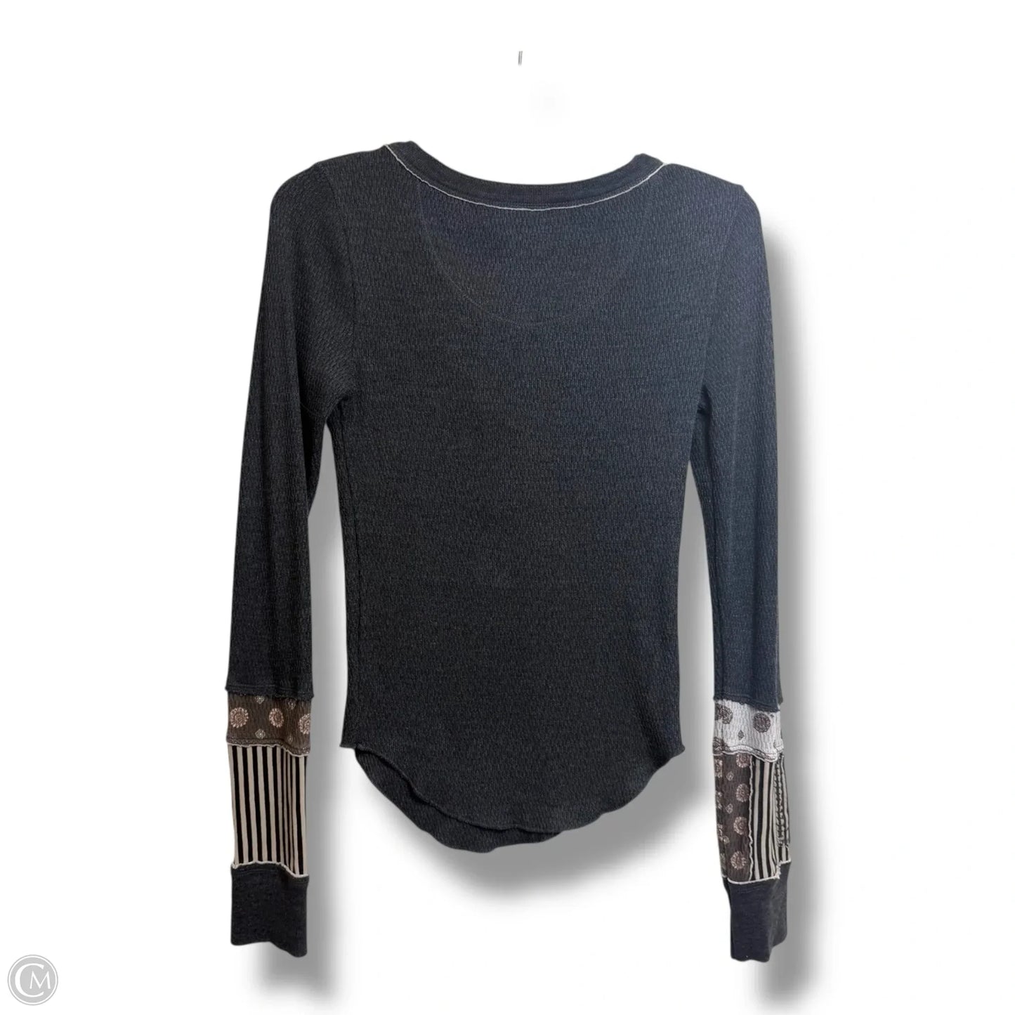 Top Long Sleeve By We The Free In Grey, Size: S