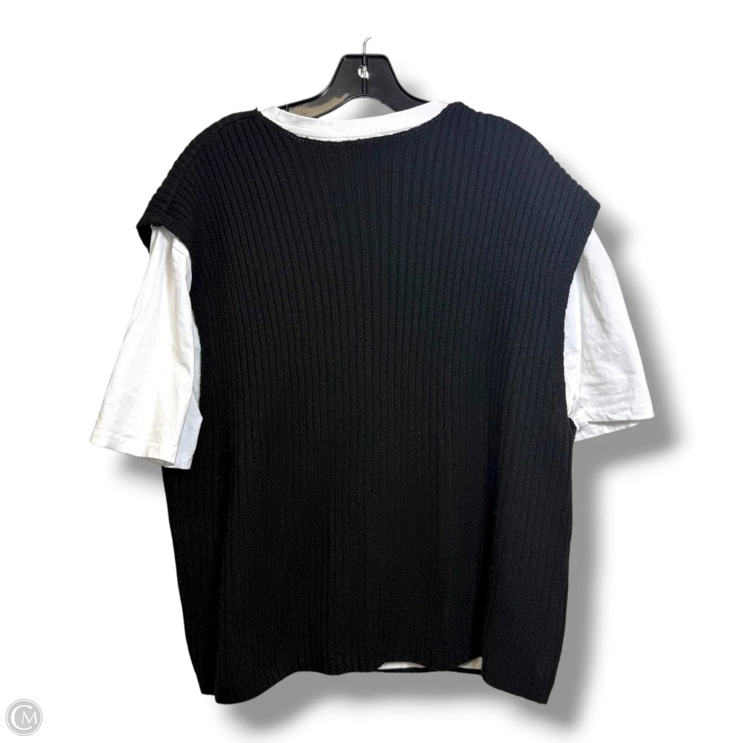 Top Short Sleeve By Clothes Mentor In Black & White, Size: 1x