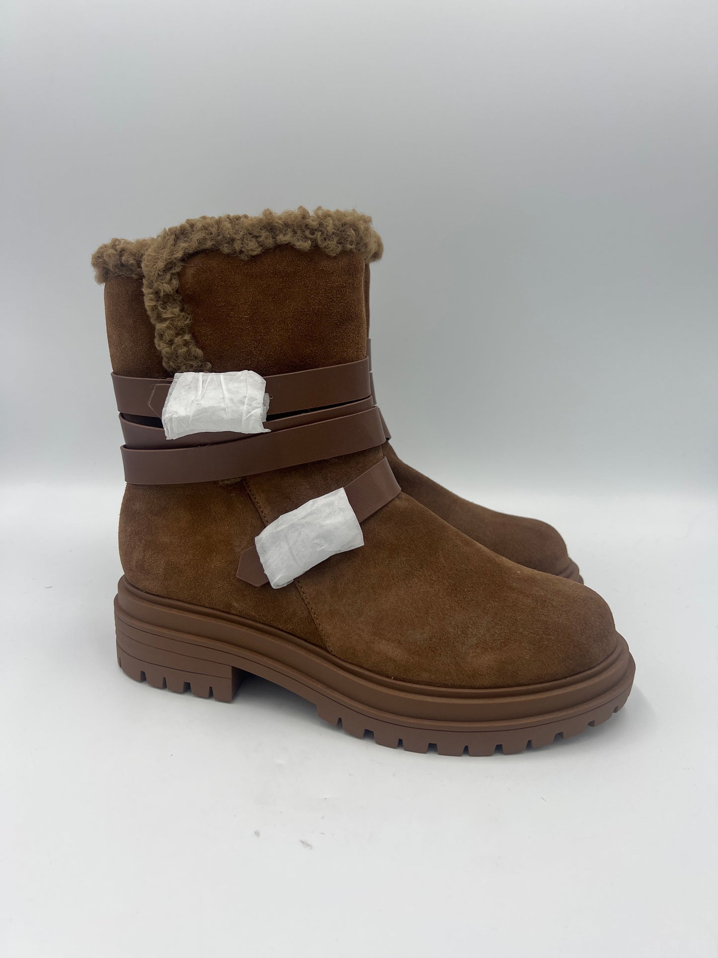 Boots Ankle Flats By Laurie Felt Size: 6.5