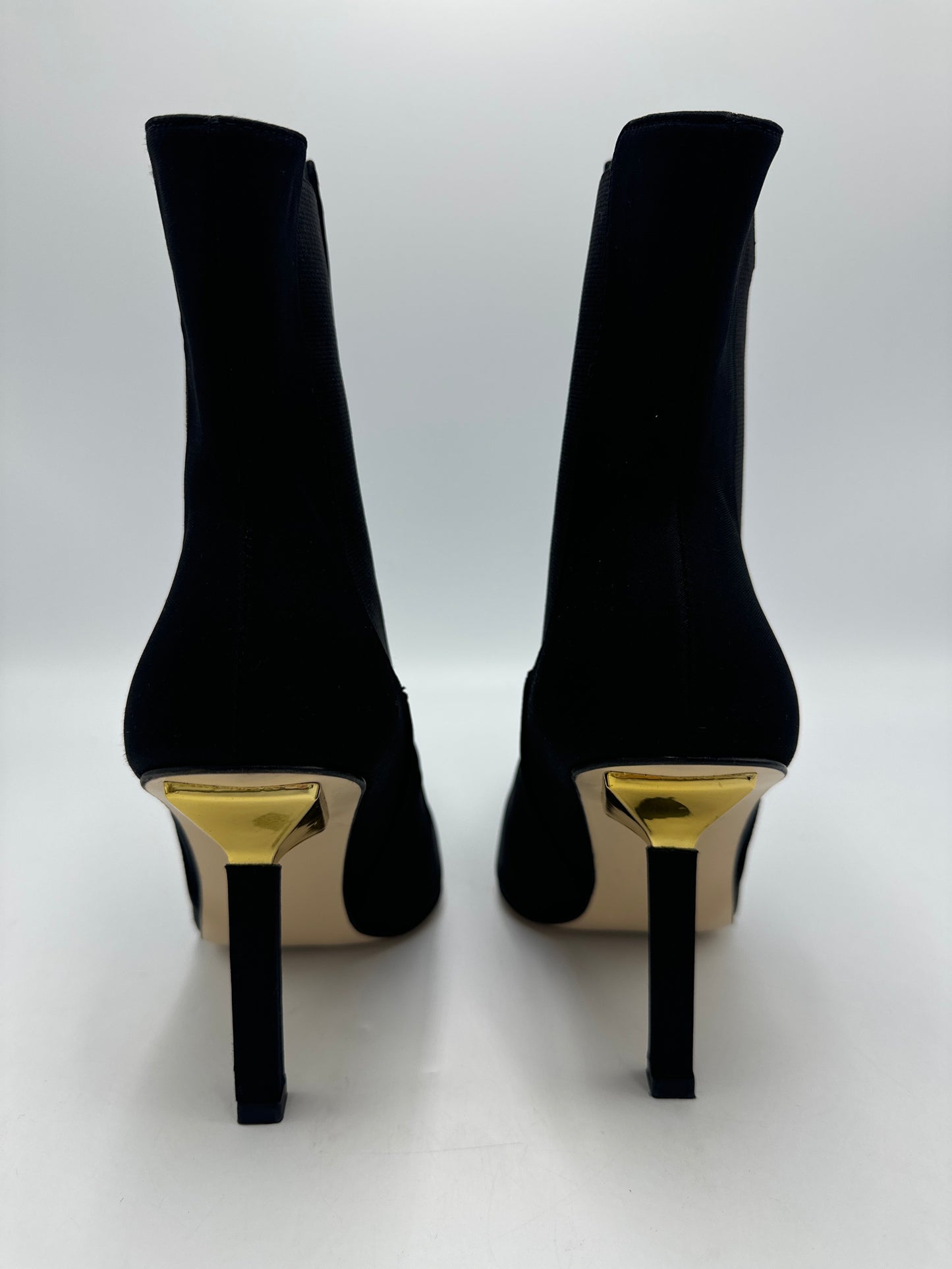 Boots Designer By Good American In Black, Size: 6
