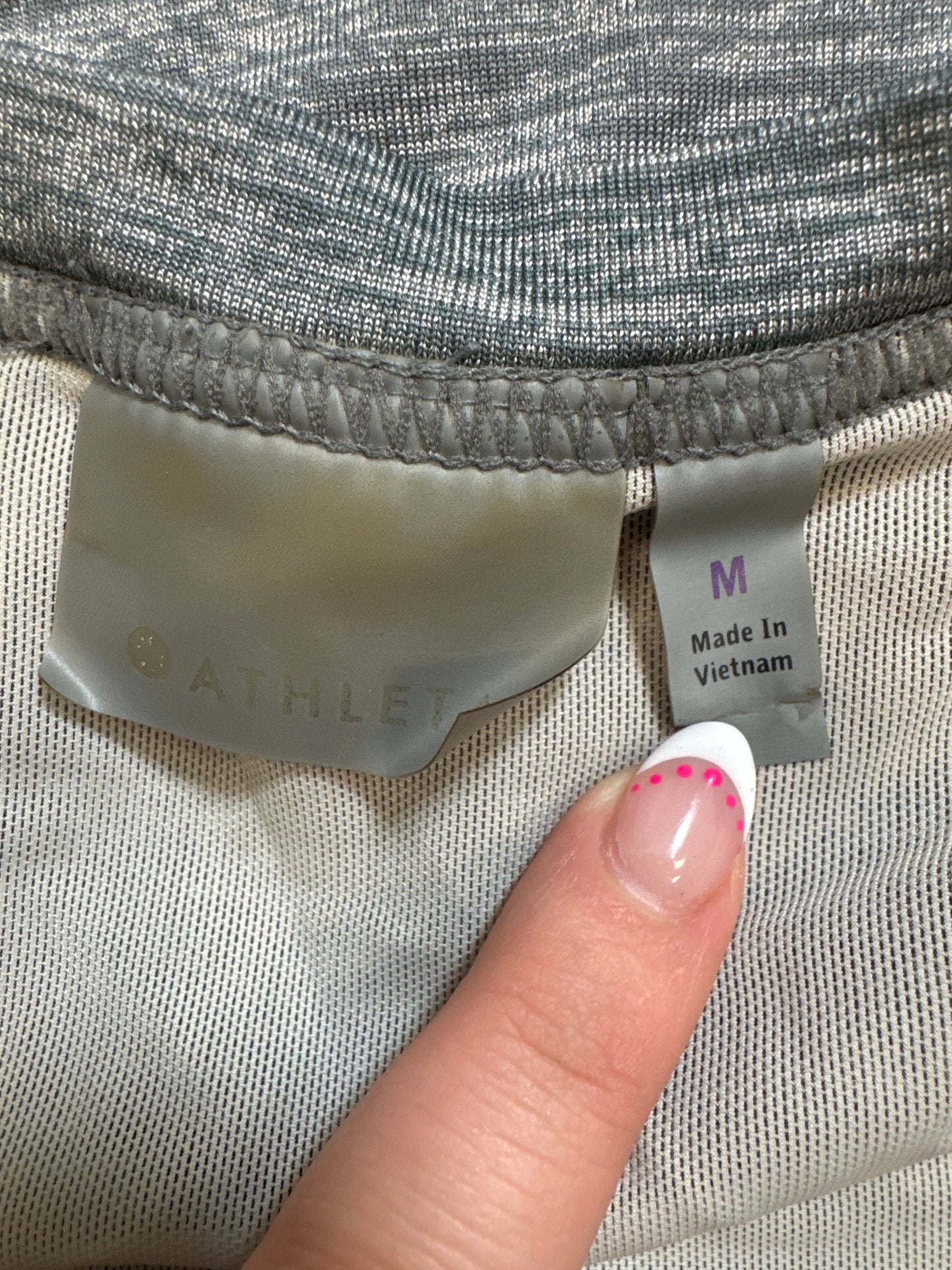 Athletic Top Short Sleeve By Athleta In Grey, Size: M