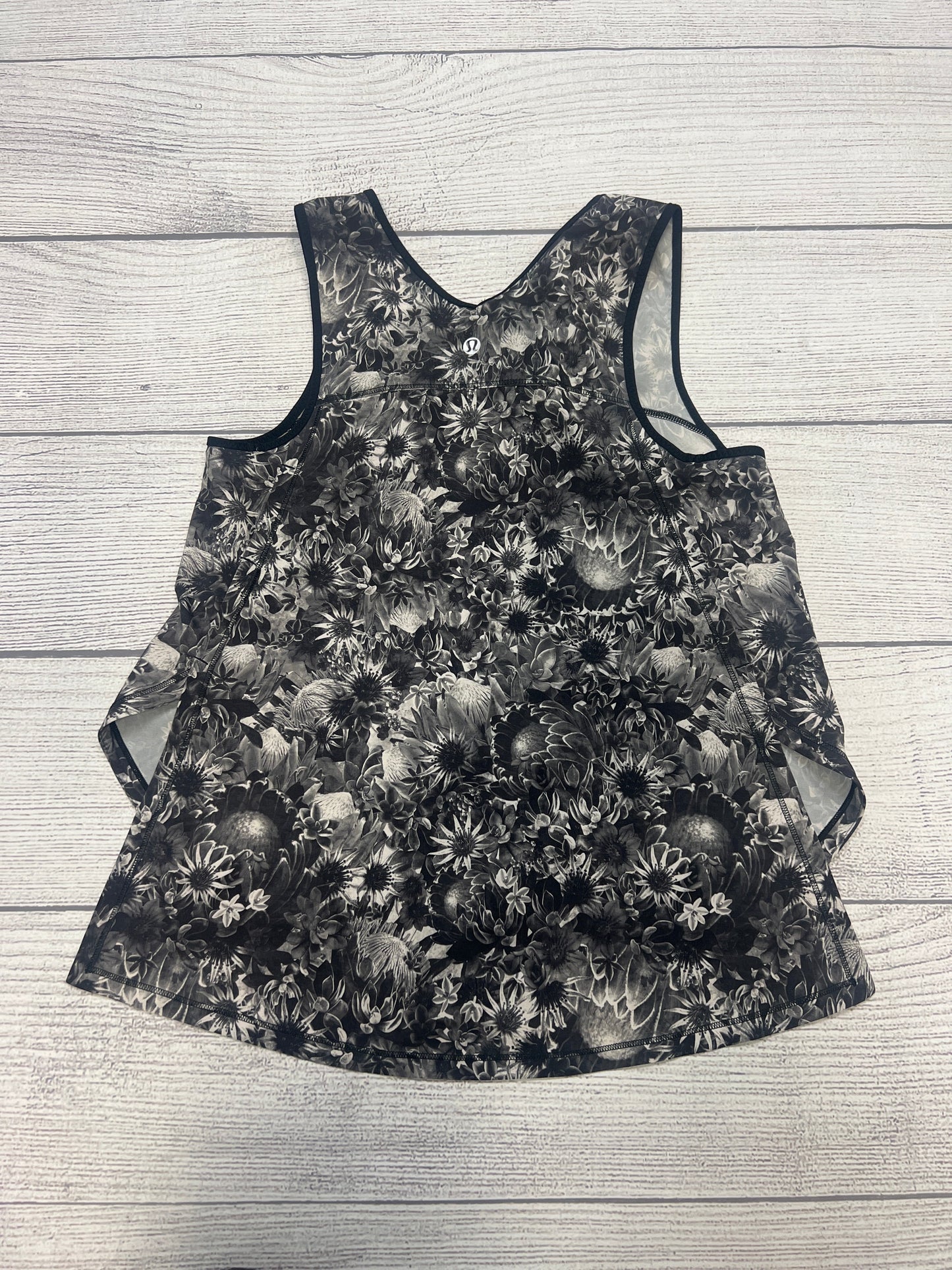 Athletic Tank Top By Lululemon Size: S