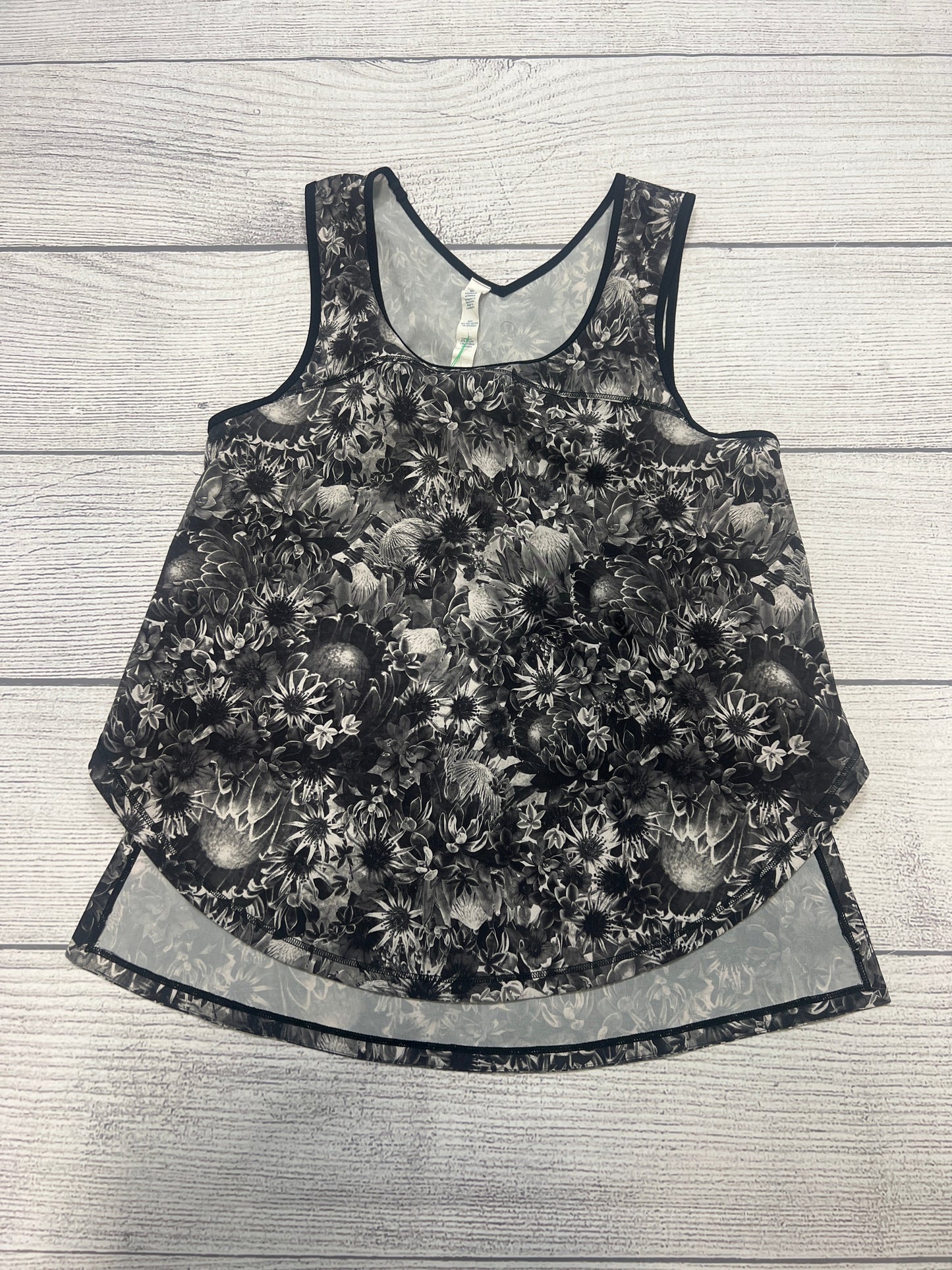 Athletic Tank Top By Lululemon Size: S