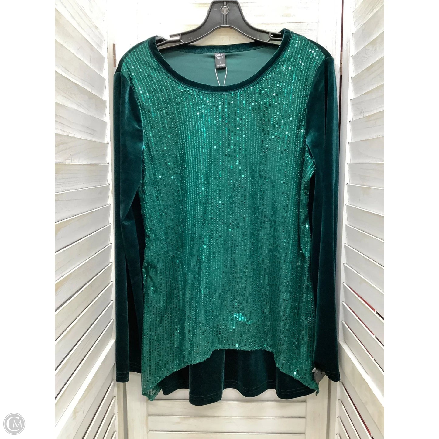 Top Long Sleeve By Clothes Mentor In Green, Size: L
