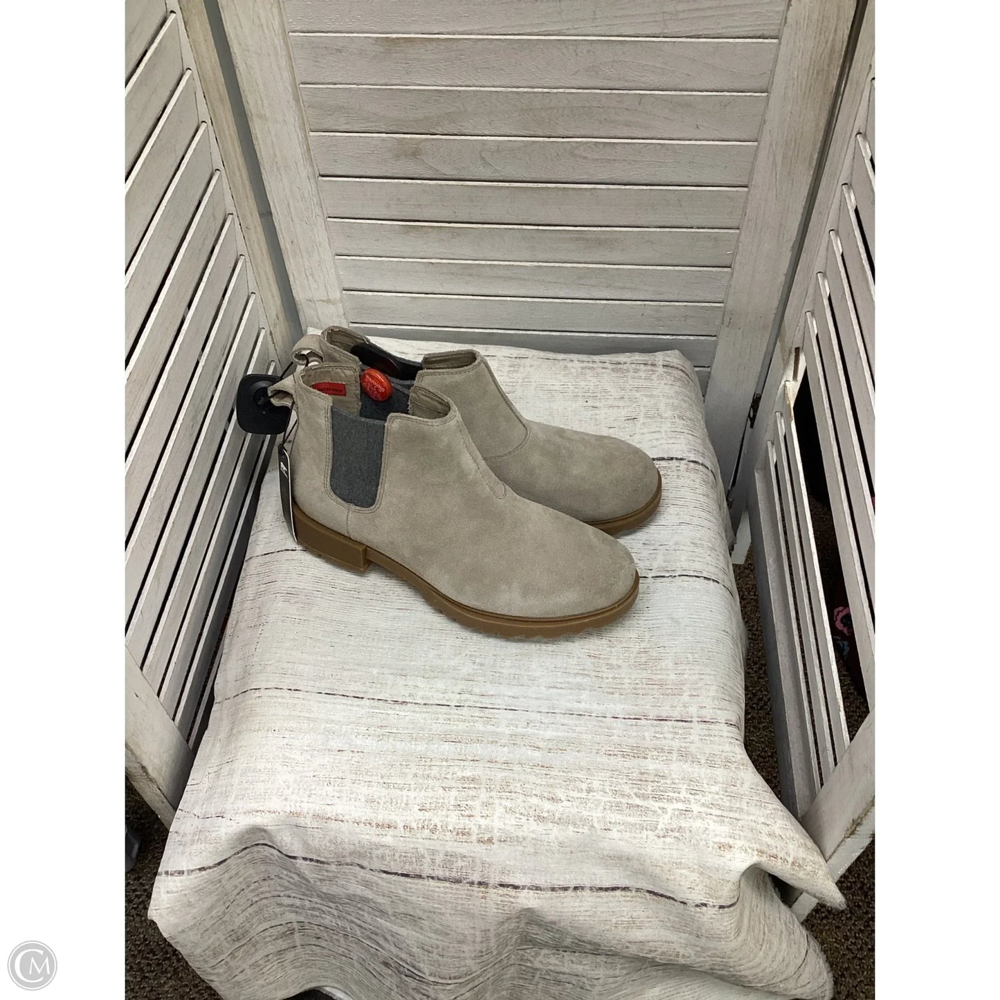 Boots Ankle Flats By Sorel In Beige, Size: 9