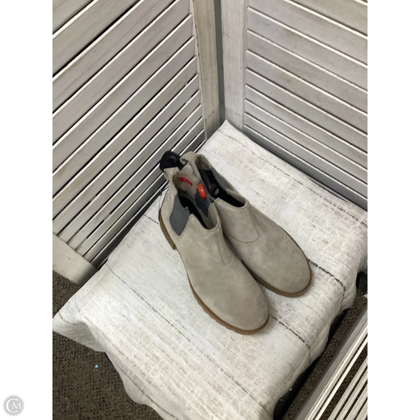 Boots Ankle Flats By Sorel In Beige, Size: 9