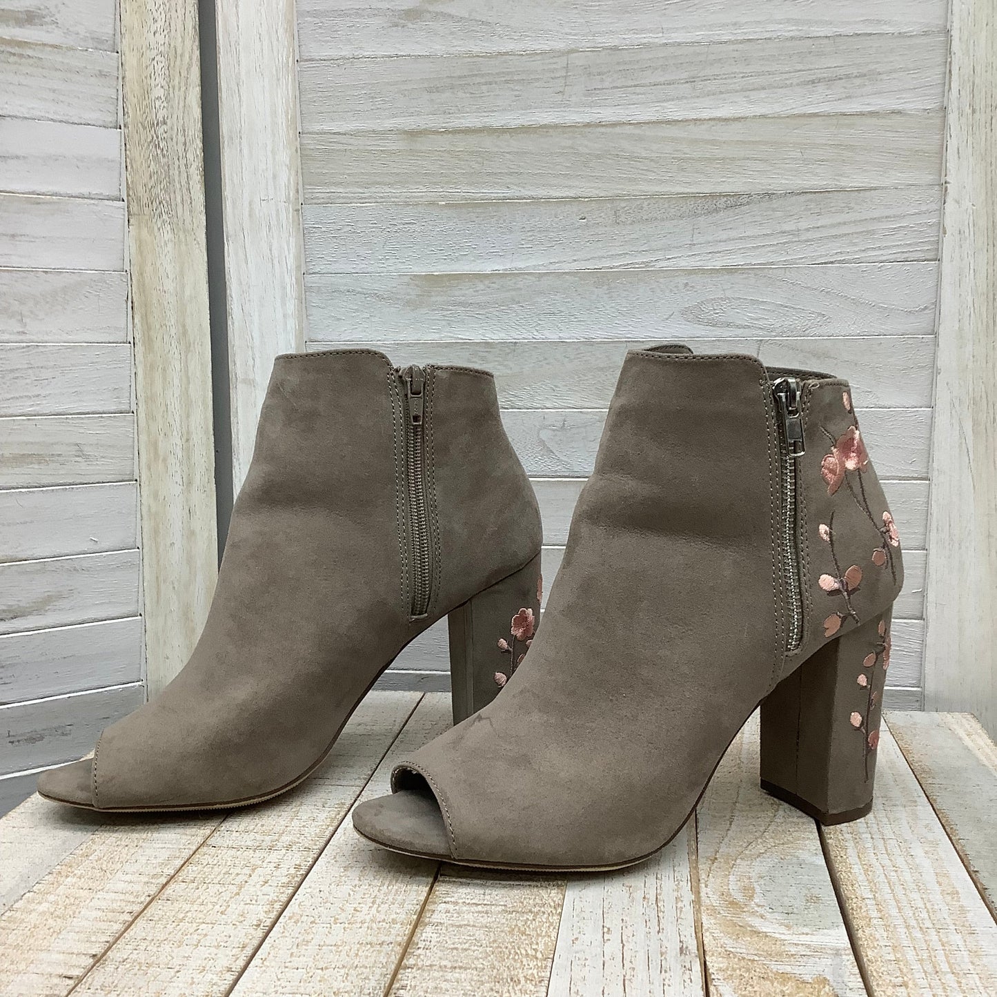 Boots Ankle Heels By Candies Size: 10