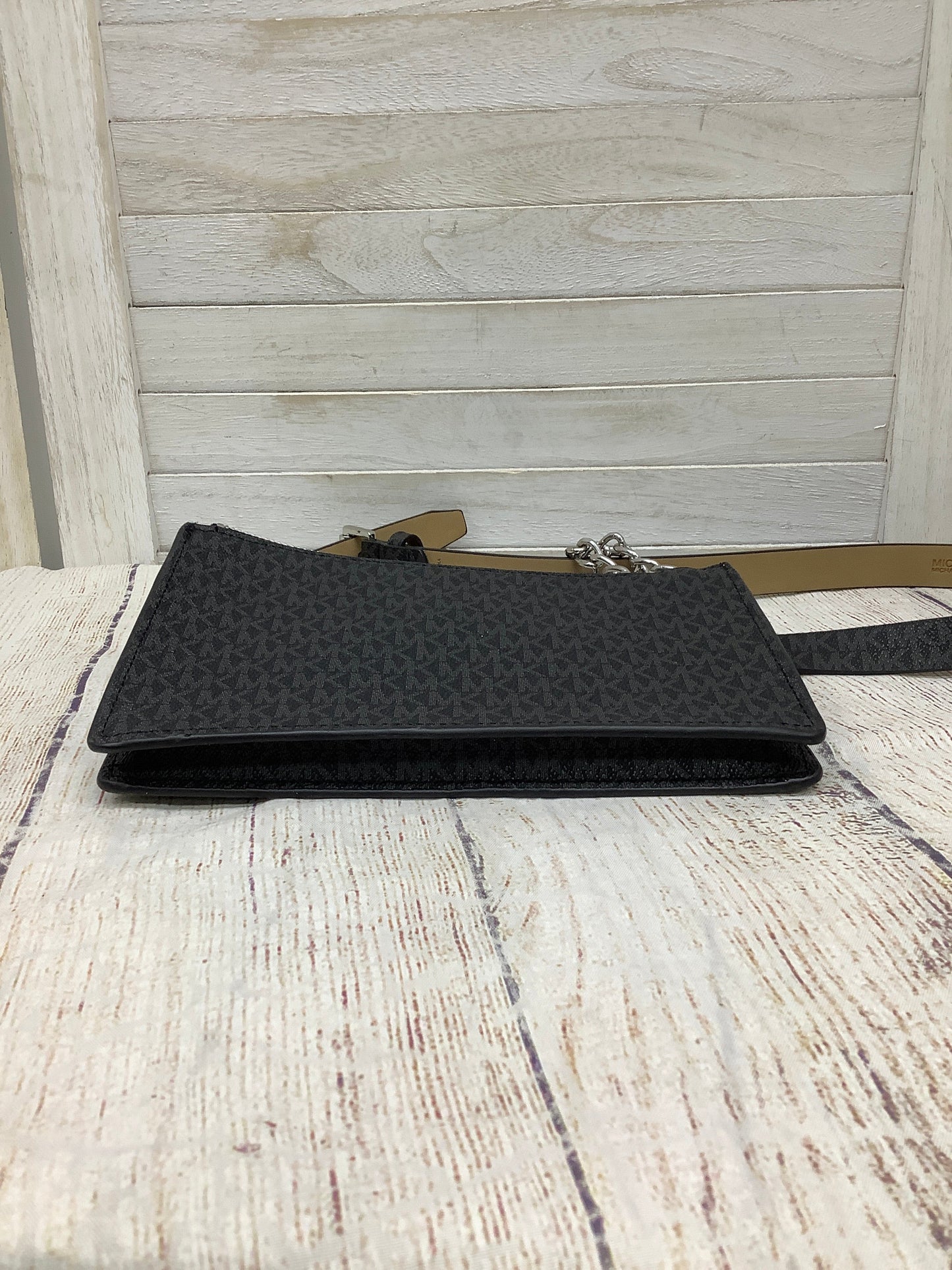 Belt Bag Designer By Michael Kors Size: Medium