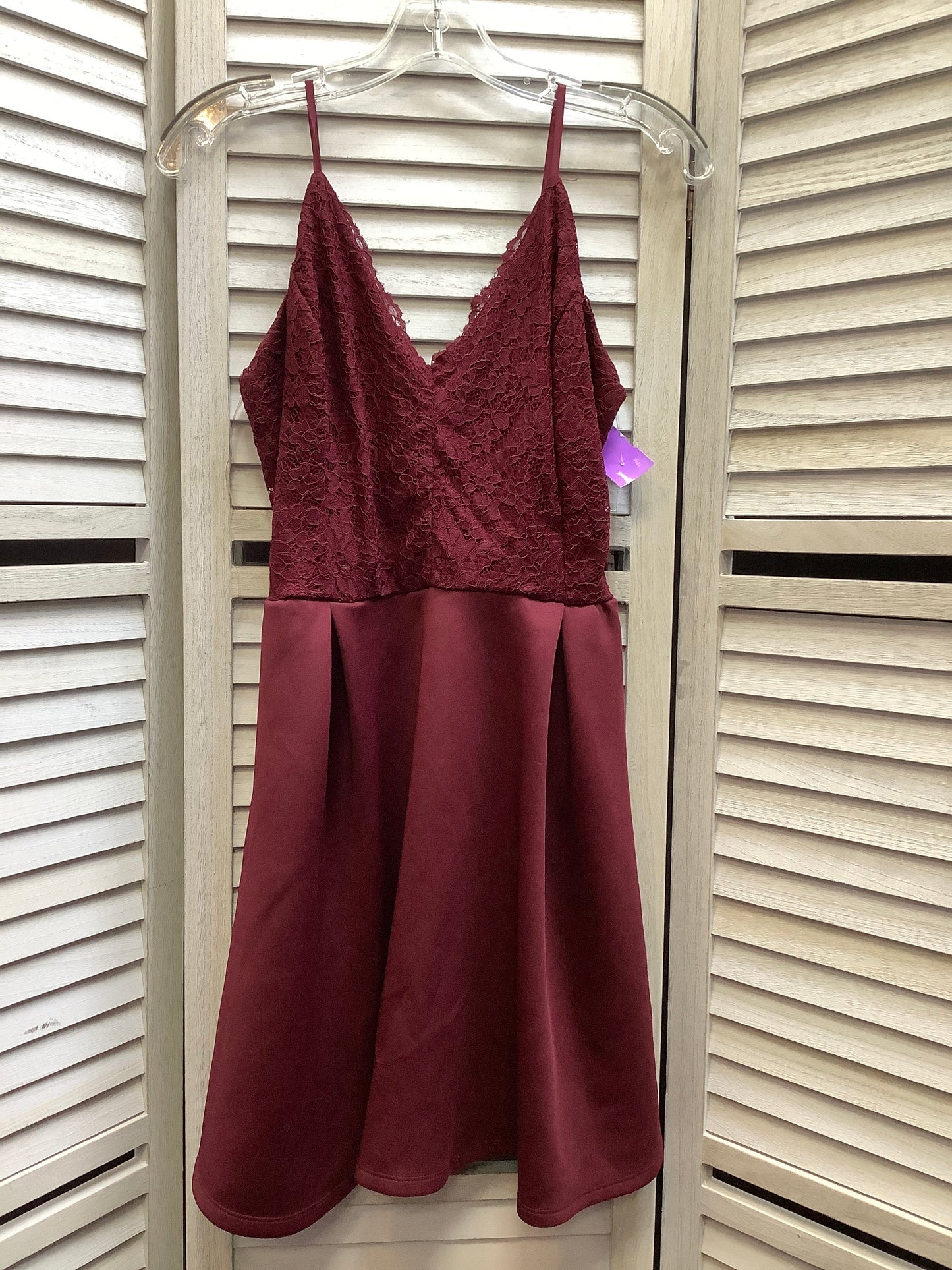 Dress Casual Short By Charlotte Russe Size: Xl