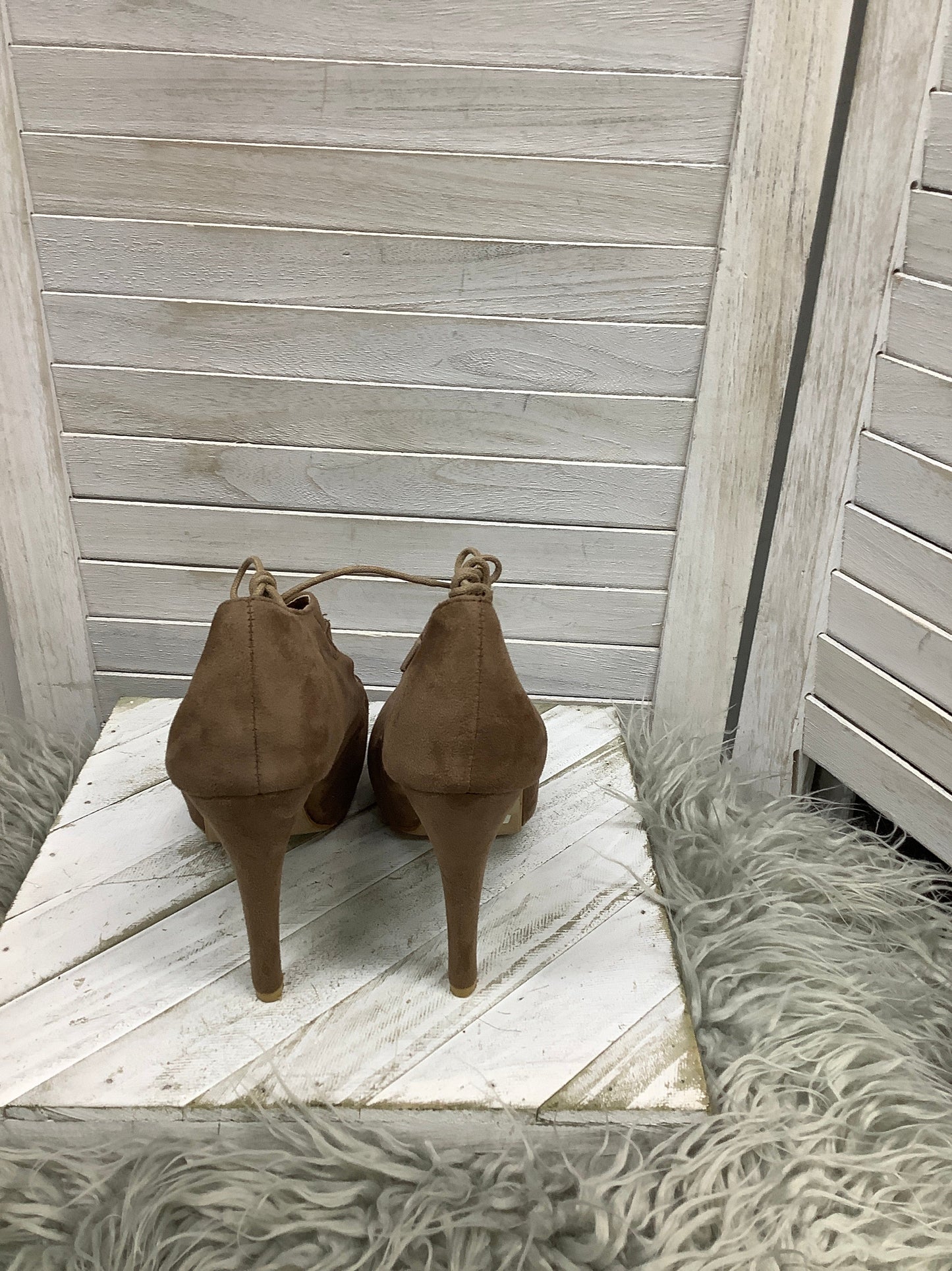 Shoes Heels Stiletto By Cherish Size: 10