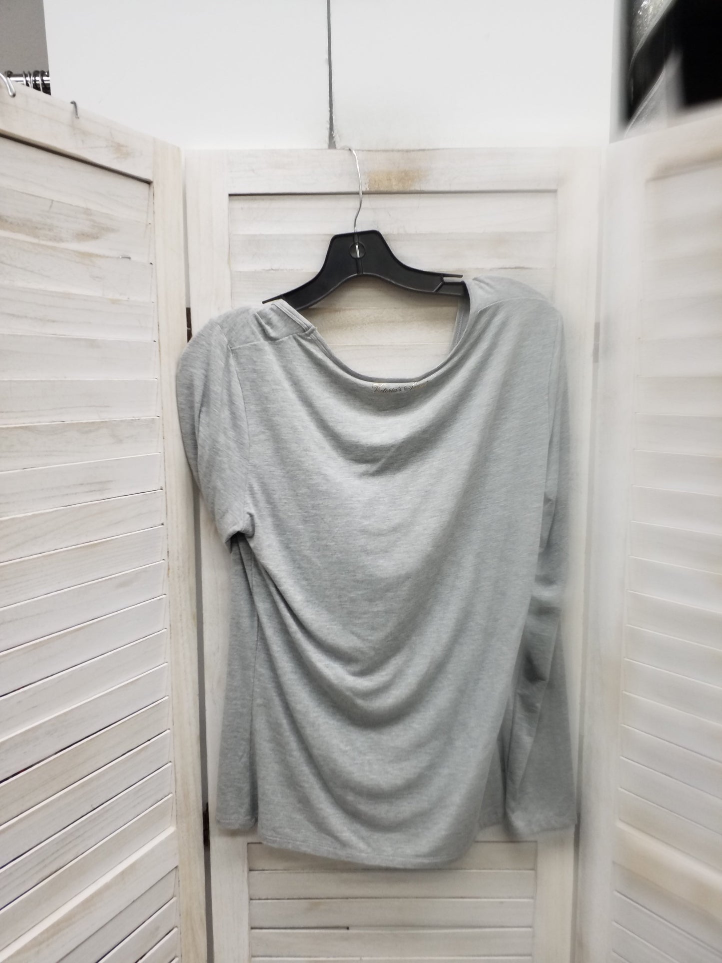 Top Long Sleeve By Victorias Secret Size: L
