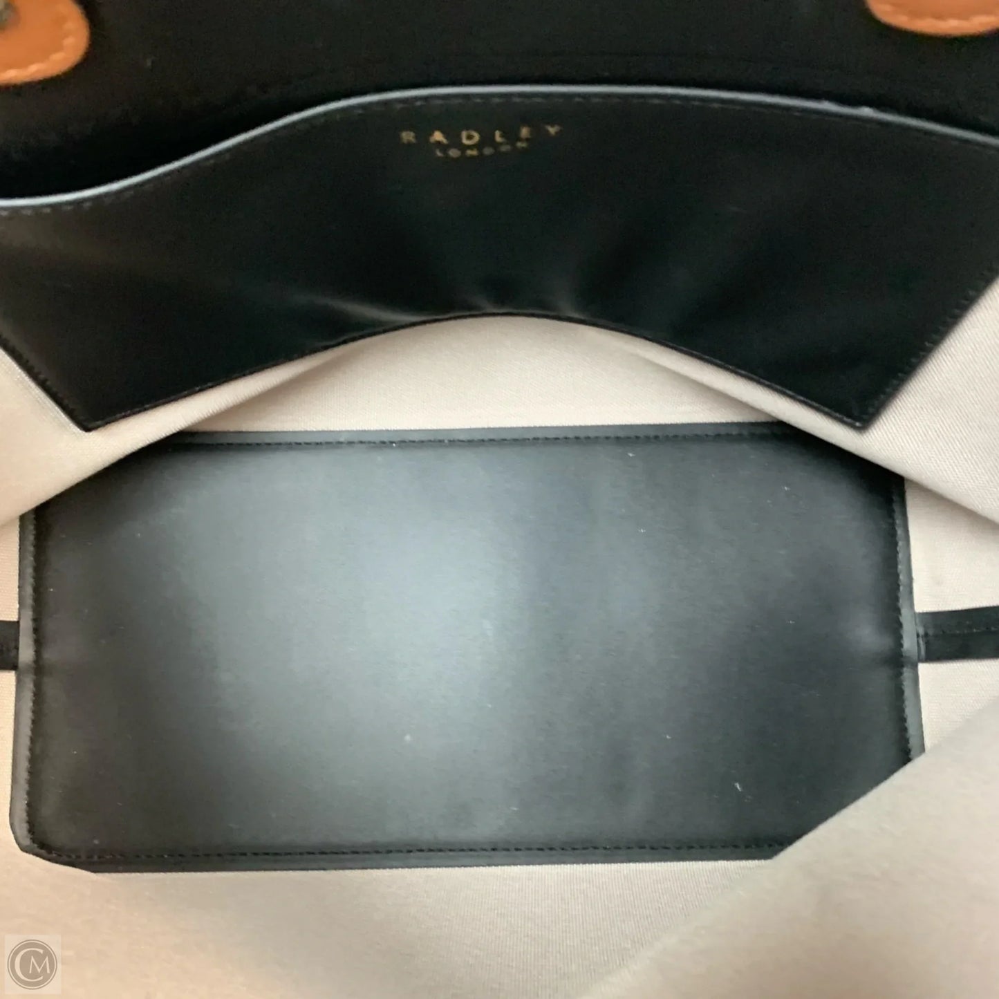 Crossbody By Radley London, Size: Medium