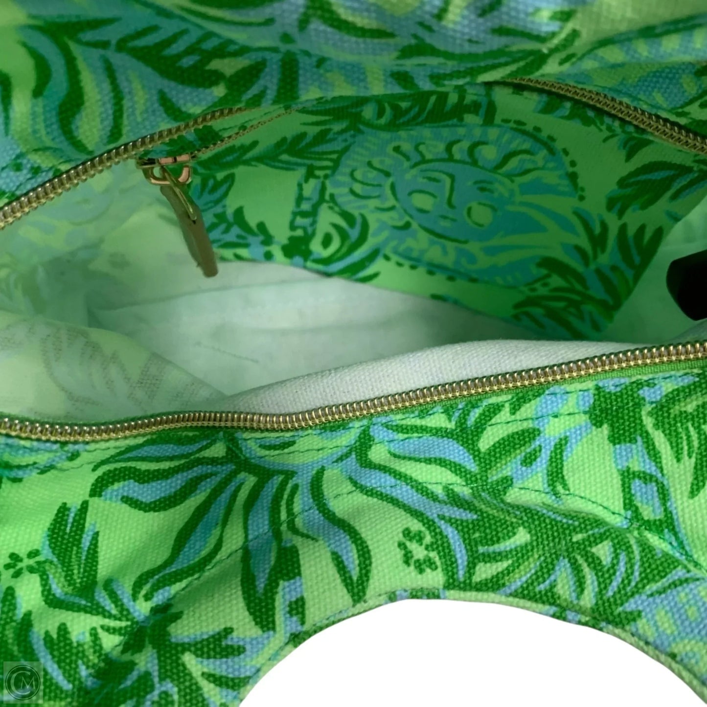 Handbag Designer By Lilly Pulitzer, Size: Medium