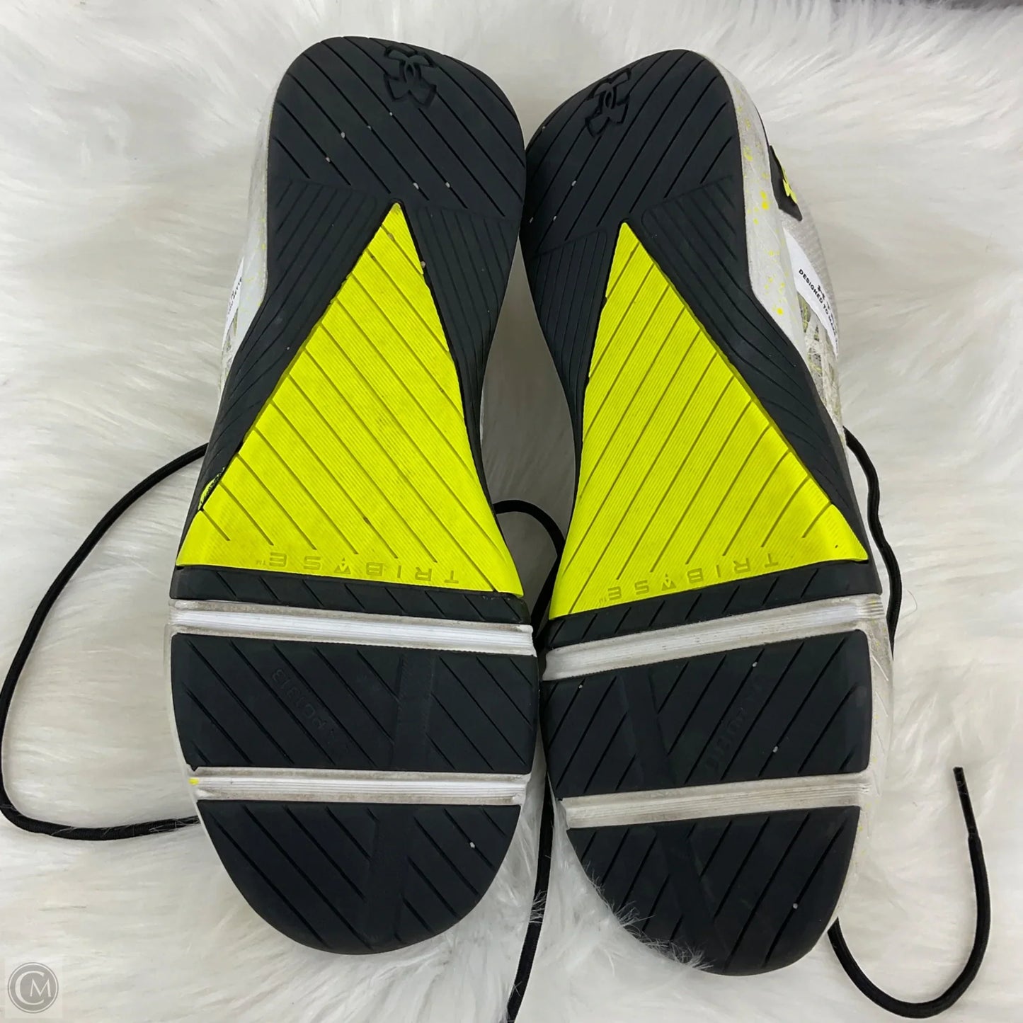 Shoes Athletic By Under Armour In White, Size: 8.5