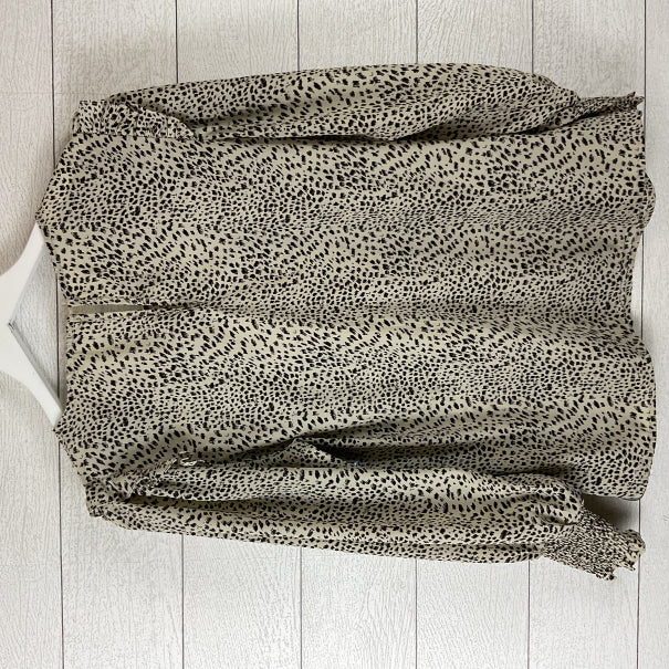 Top Long Sleeve By Ee Some In Animal Print, Size: S