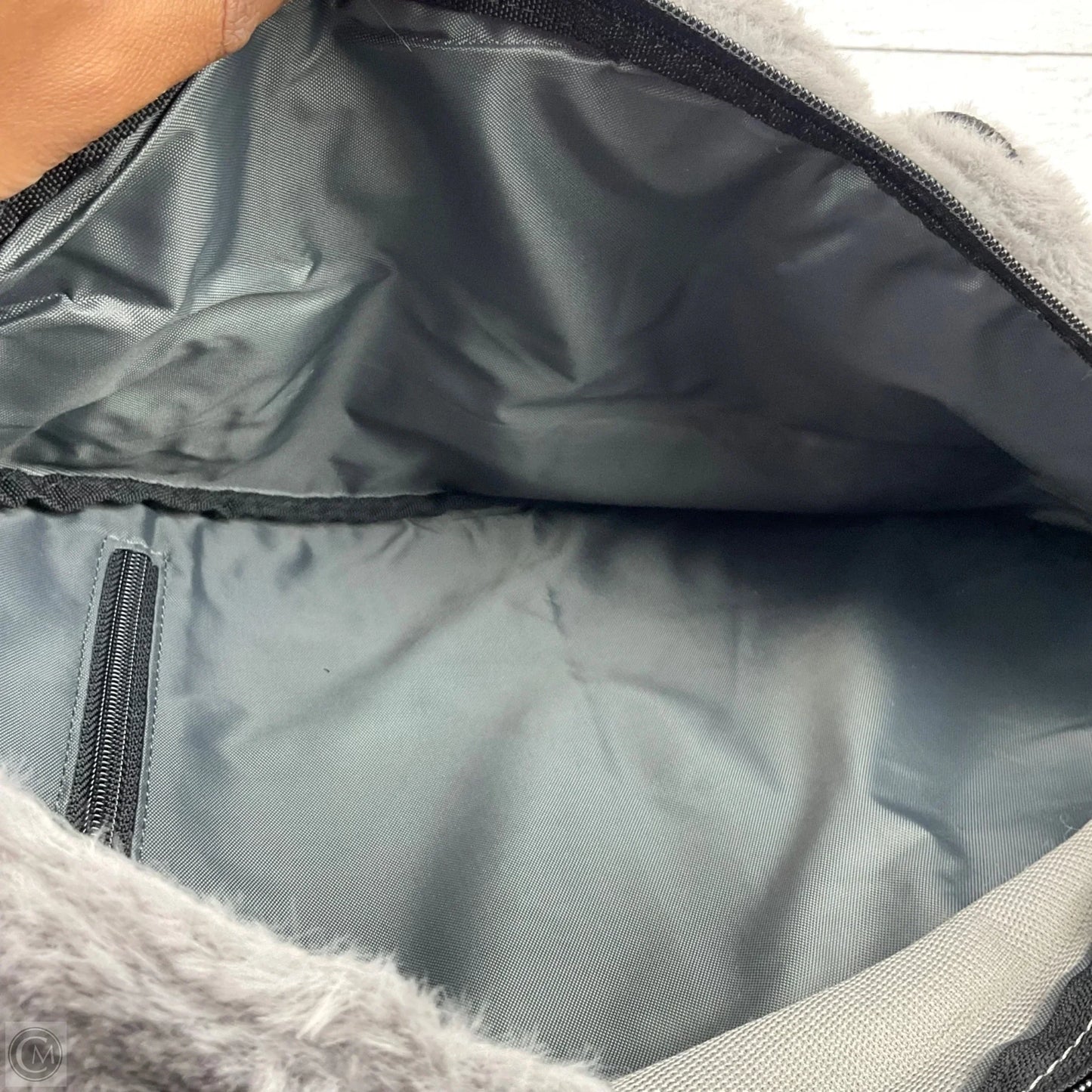 Backpack By Kavu, Size: Small