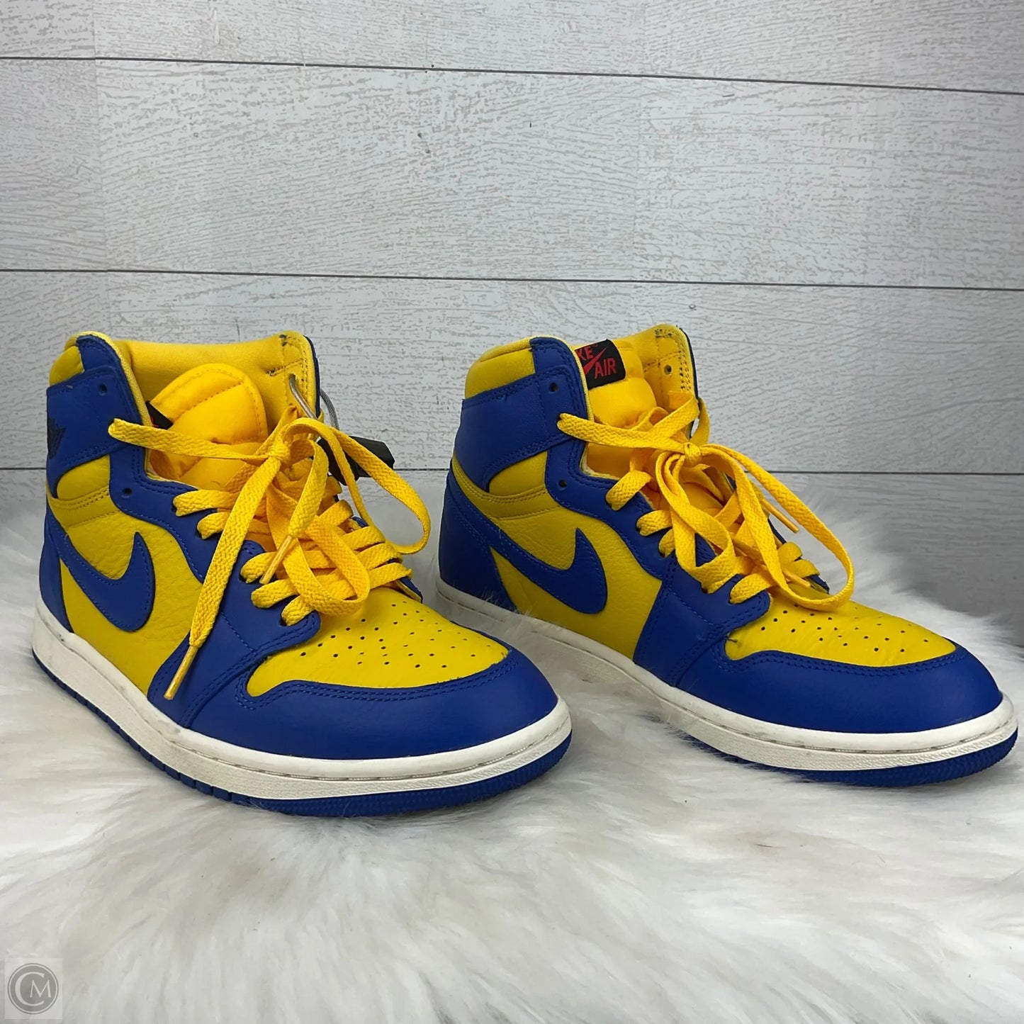 Shoes Sneakers By Nike In Blue & Yellow, Size: 10