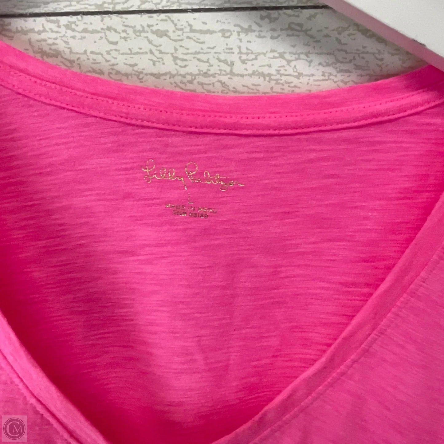 Top Short Sleeve Designer By Lilly Pulitzer In Pink, Size: L