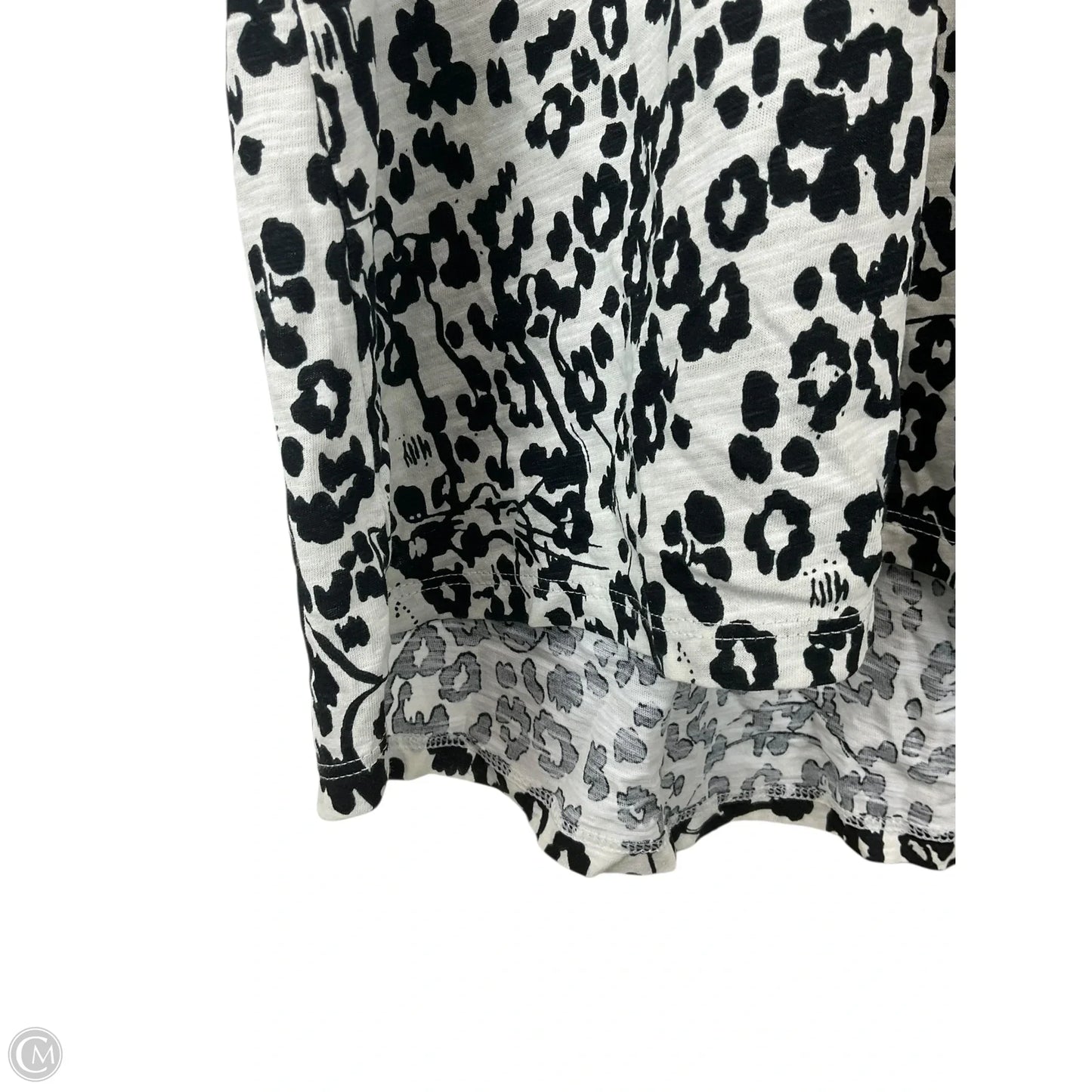 Top Short Sleeve Designer By Lilly Pulitzer In Animal Print, Size: L