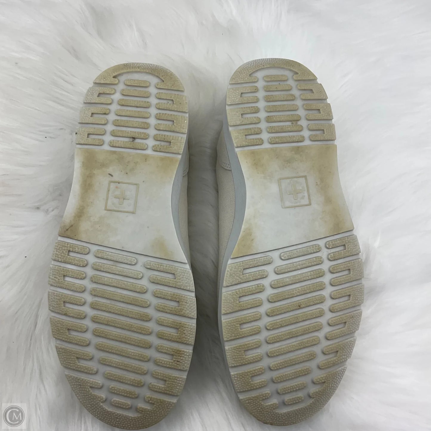 Shoes Sneakers By Dr Martens In Cream, Size: 6