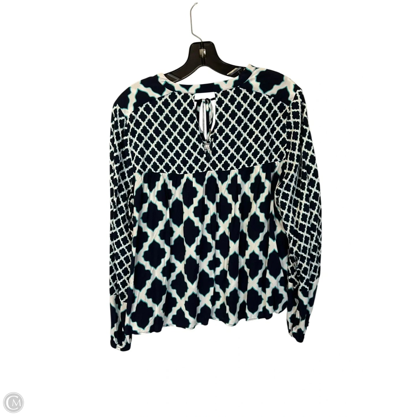 Top Long Sleeve By Crown And Ivy In Blue & White, Size: M