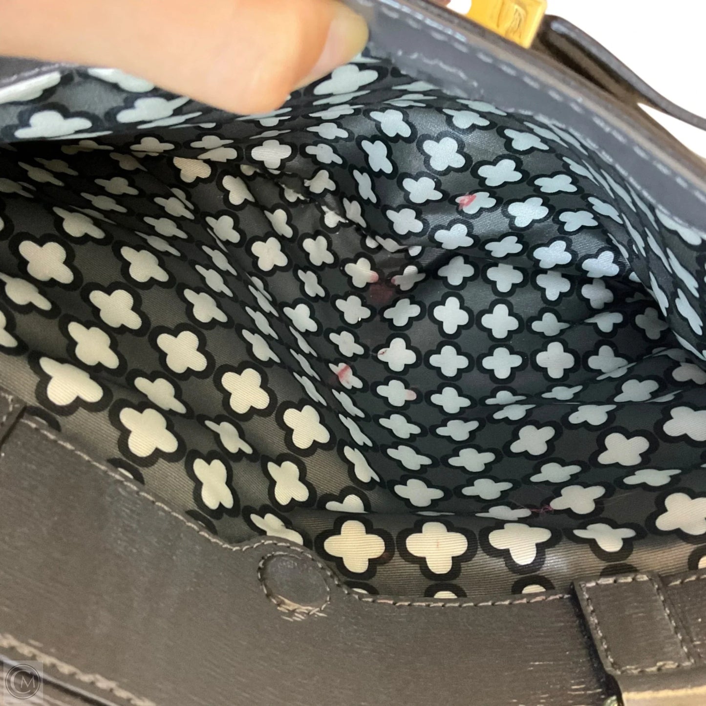 Crossbody Designer By Kate Spade, Size: Large